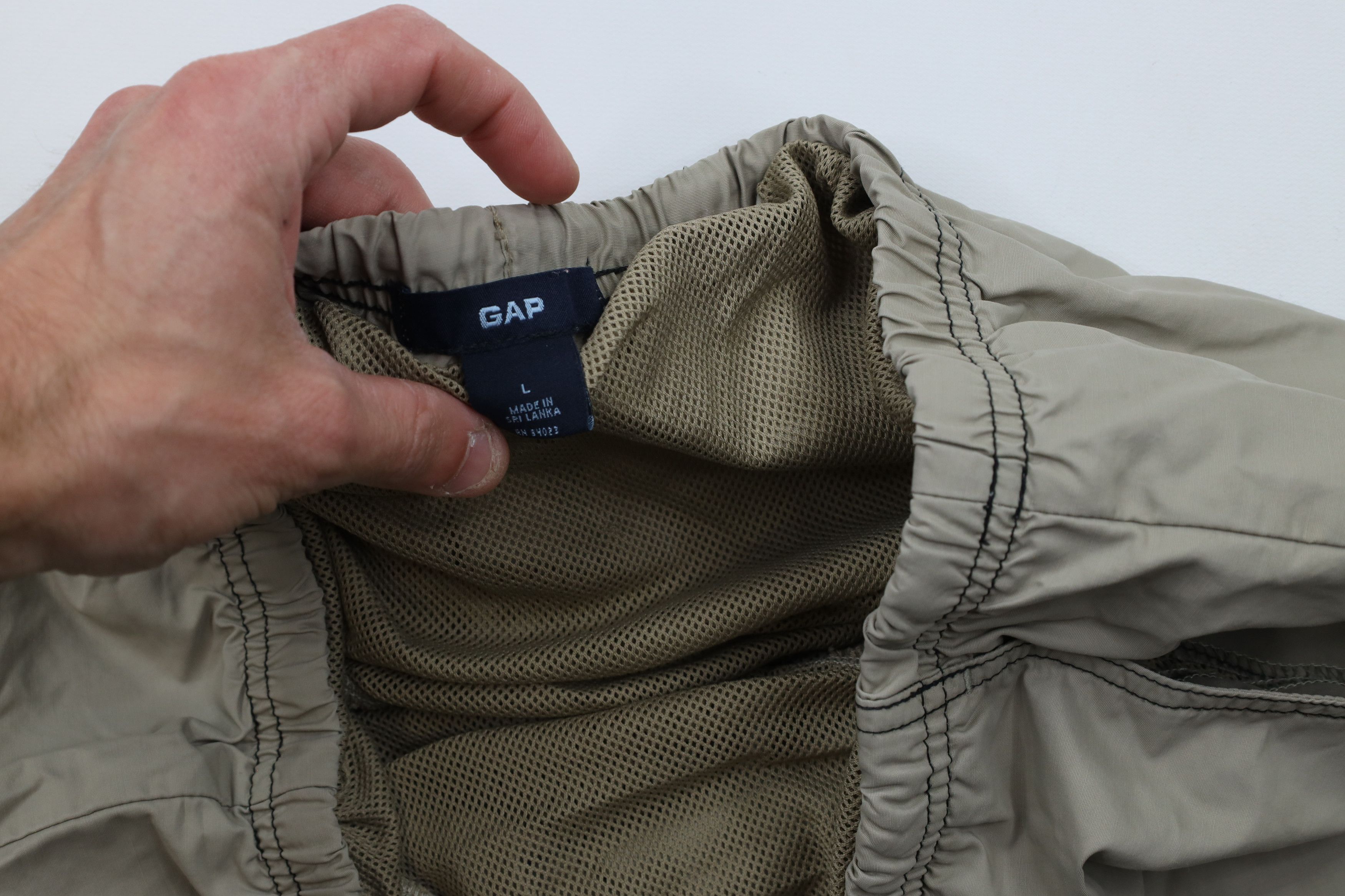 Gap × Vintage Vintage Y2K 2002 Gap Lined Above Knee Shorts Trunks Beige Size US 34 / EU 50 - 6 Thumbnail
