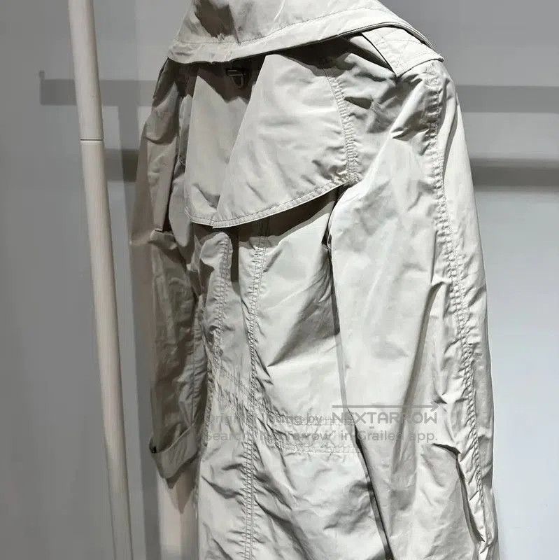 Burberry Burberry Light Beige Women's Trench Coat. Size S / US 4 / IT 40 - 5 Thumbnail