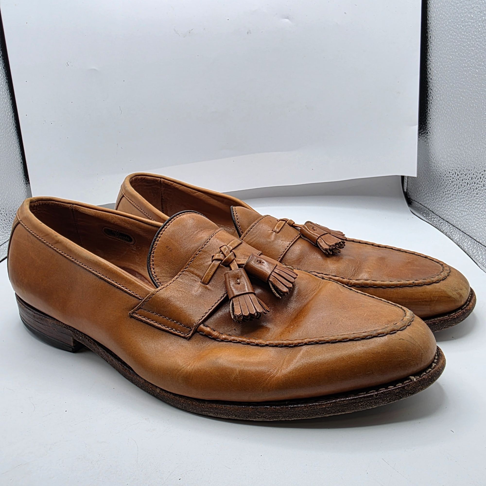 Allen Edmonds Allen Edmonds Wingham Mens Size 13 Tan Leather Tassel Dress Size US 13 / EU 46 - 1 Thumbnail