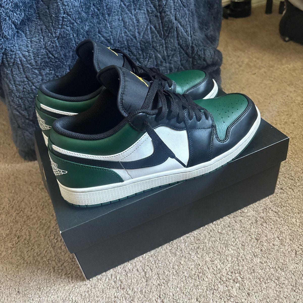 Nike Jordan 1 Low Green Toe Size US 11.5 / EU 44-45 - 1 Thumbnail