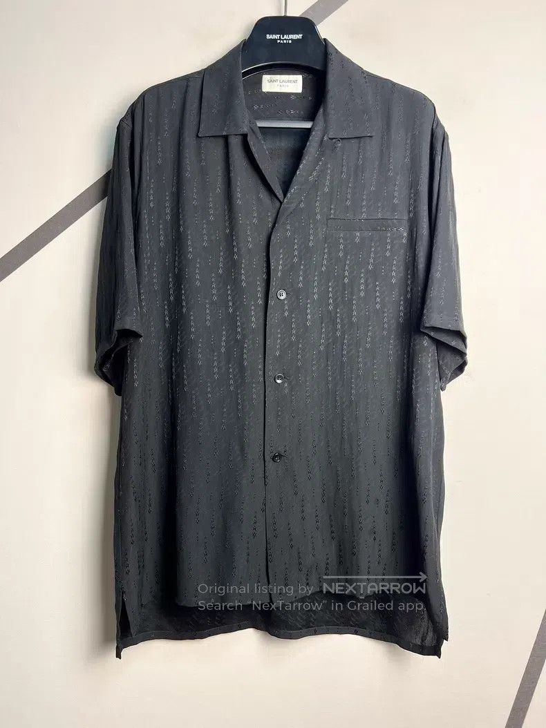 Saint Laurent Paris Saint Laurent Paris size 39 Black Cuban Collar Striped Sta Size US M / EU 48-50 / 2 - 1 Thumbnail