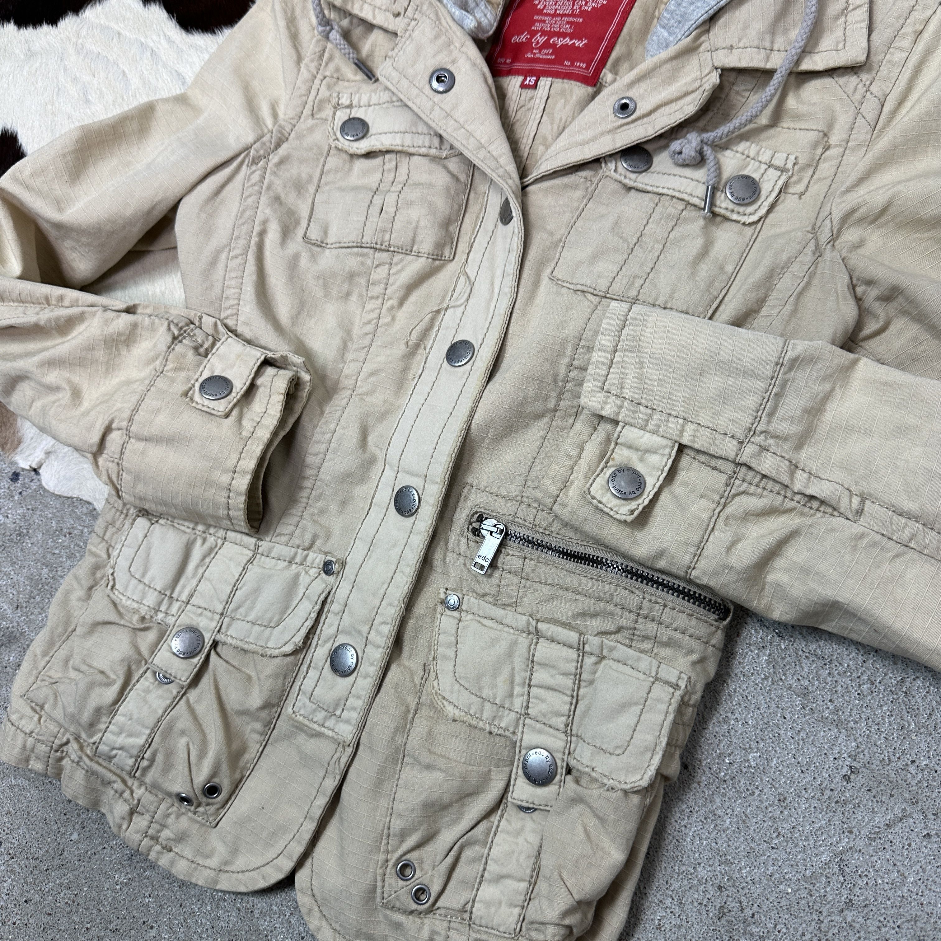 Vintage Vintage Streetwear Gorpcore Cargo Hooded Jacket Y2K Size XS / US 0-2 / IT 36-38 - 6 Thumbnail