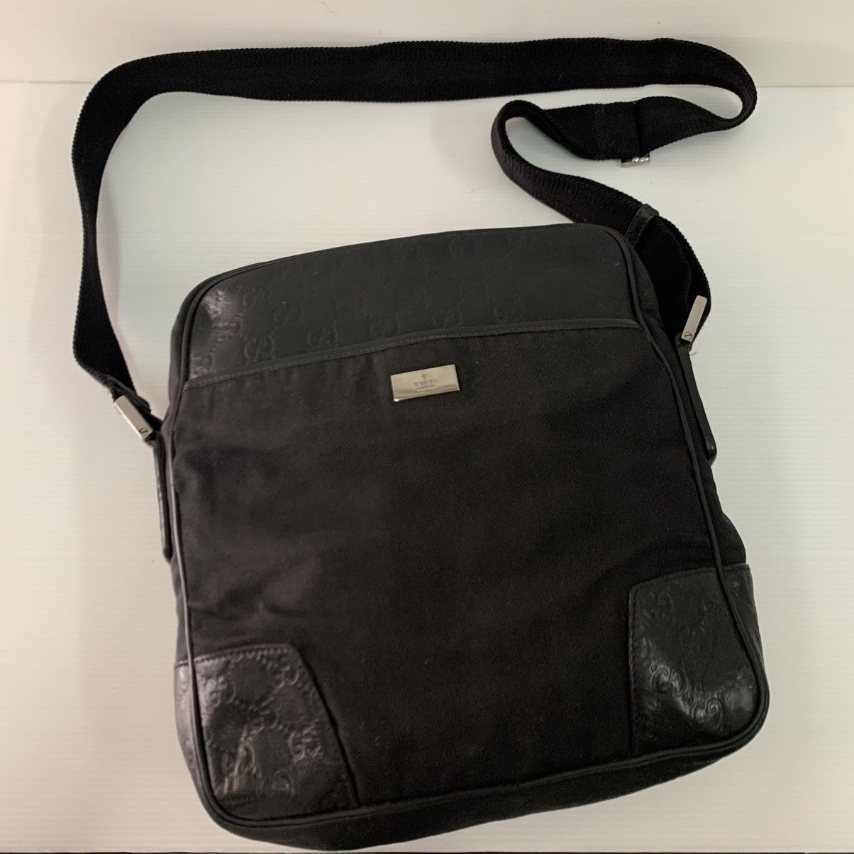 Gucci Gucci Monogram Black Slingbag Size ONE SIZE - 2 Thumbnail