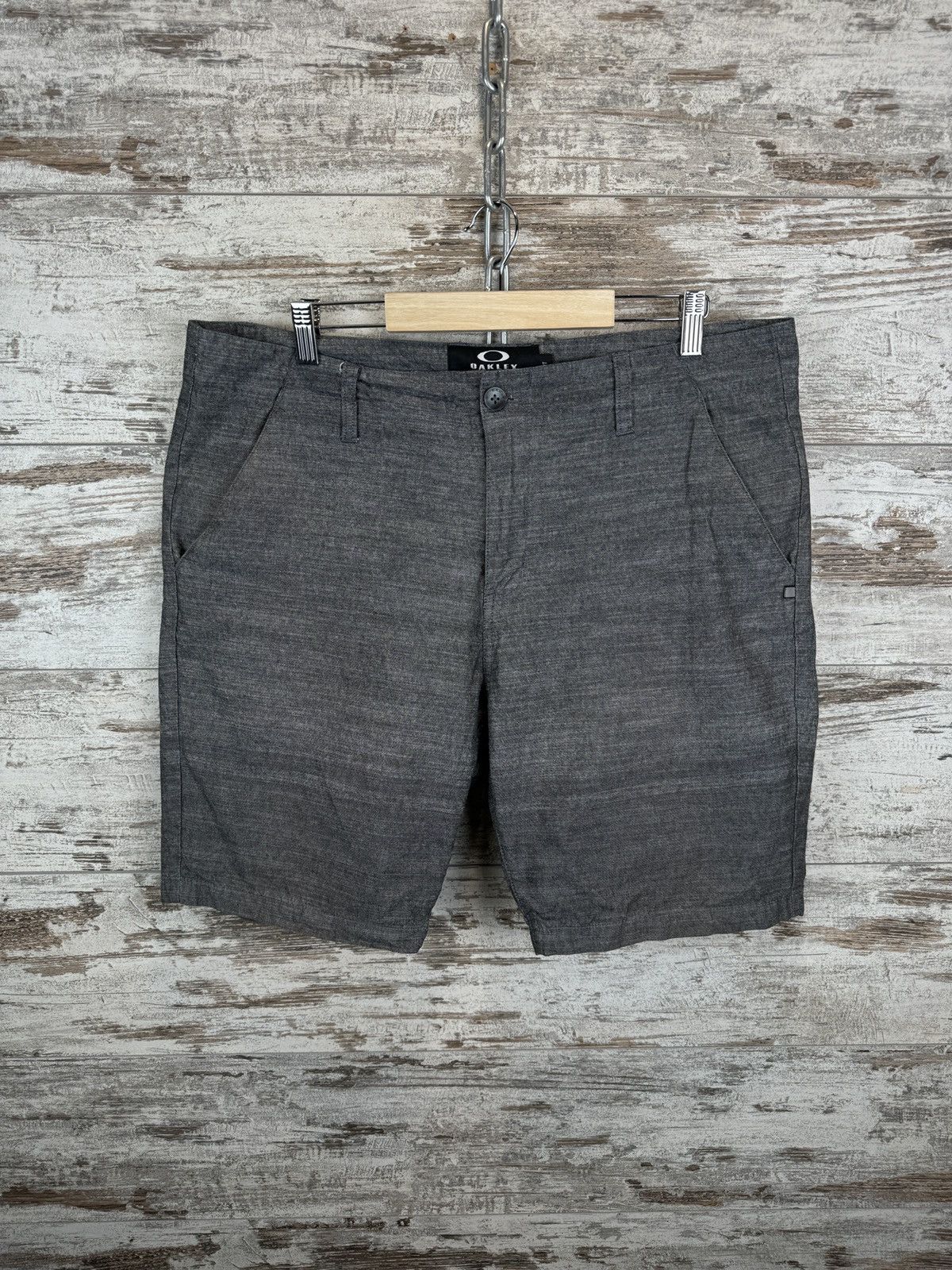 Japanese Brand × Oakley × Vintage Mens Vintage Oakley cargo shorts drill Japanese y2k Size US 36 / EU 52 - 1 Thumbnail