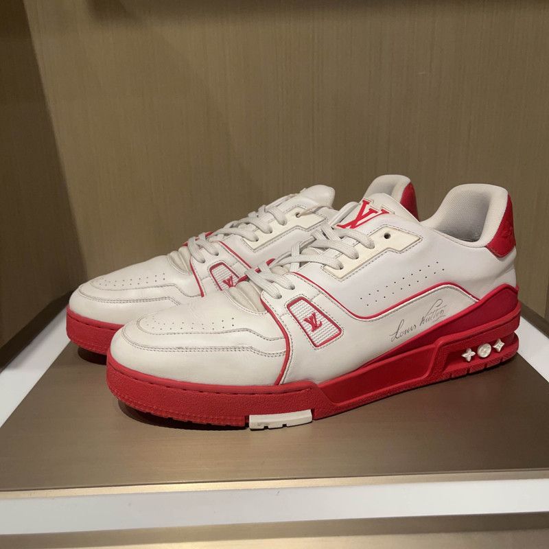 Louis Vuitton Low-Top Trainer in White and Red 0079