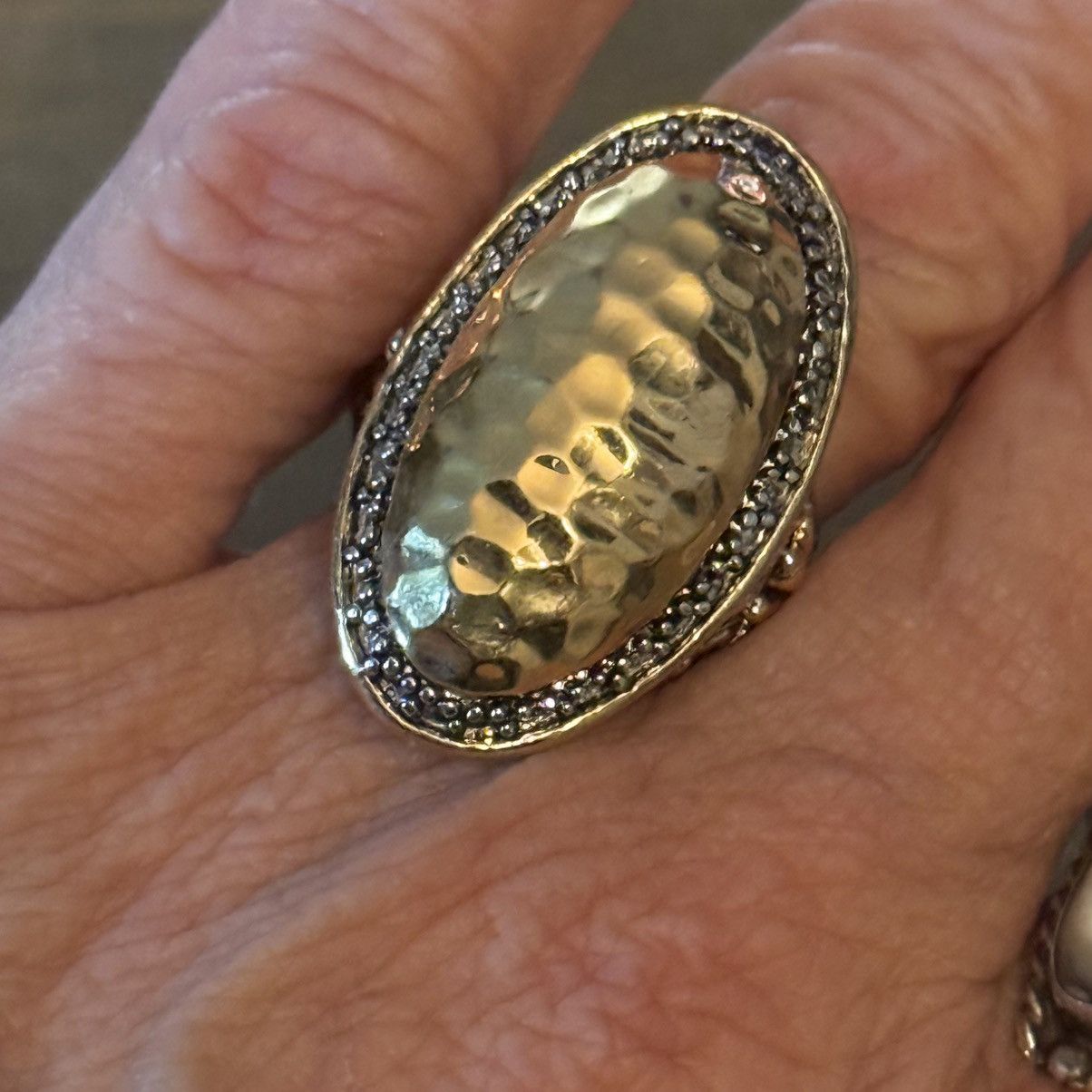 Other Large two tone hammered oval filigree ring Size ONE SIZE - 5 Thumbnail