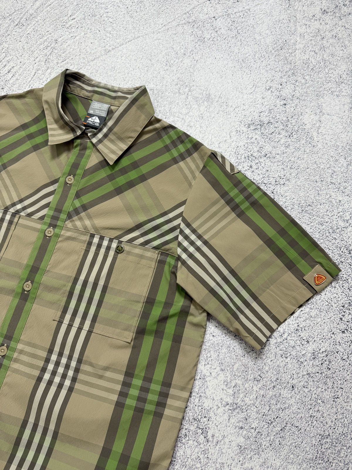 Nike ACG VINTAGE NIKE ACG BUTTON UP T-SHIRT Size US L / EU 52-54 / 3 - 4 Thumbnail