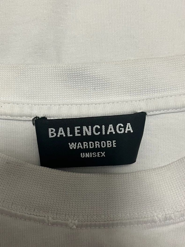 Balenciaga Balenciaga Making old short-sleeved T-shirts with grey Des Size US S / EU 44-46 / 1 - 3 Thumbnail