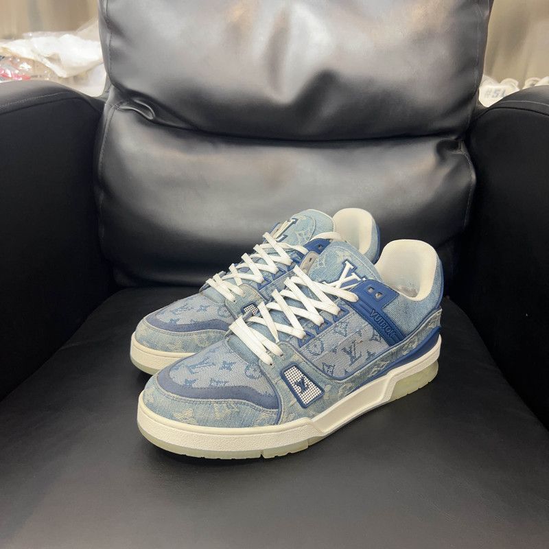Louis Vuitton Louis Vuitton Trainer Blue Sneakers 0089 Size US 8 / EU 41 - 1 Thumbnail