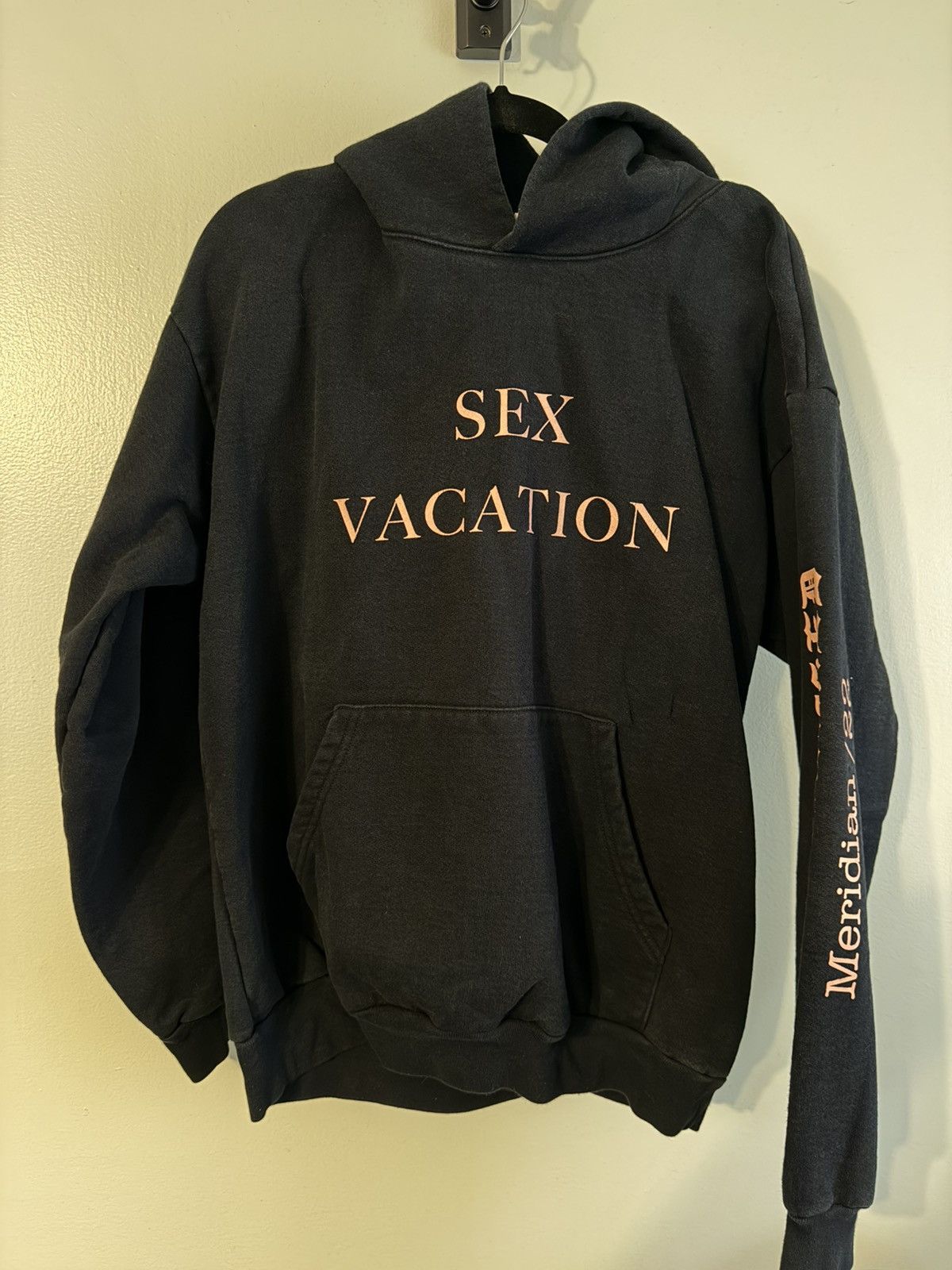 Born X Raised Born X Raised Sex Vacation Hoodie Size US L / EU 52-54 / 3 - 1 Thumbnail