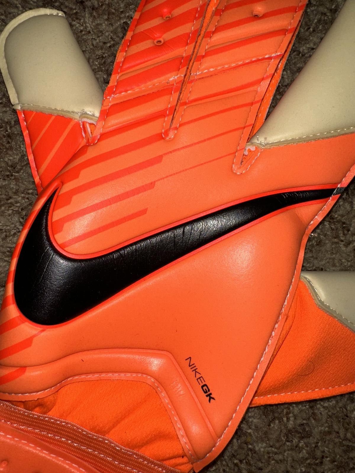 Nike Nike Glove Vapor GK Spyne Pro Soccer Goalkeeper Orange Glove Adult Unisex Size ONE SIZE - 2 Thumbnail