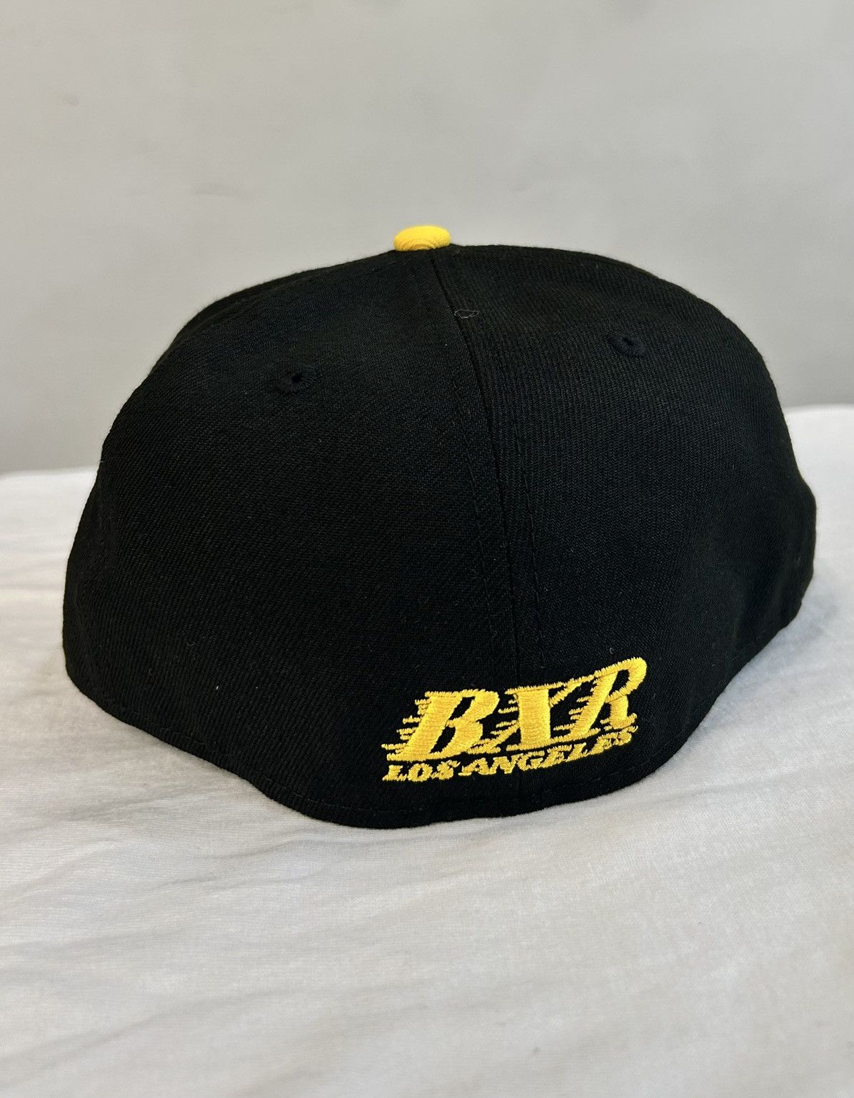 Born X Raised × NBA × New Era Born X Raised Lakers 17 Rings Champion Hat Size 7 1/4 NEW Size ONE SIZE - 3 Thumbnail