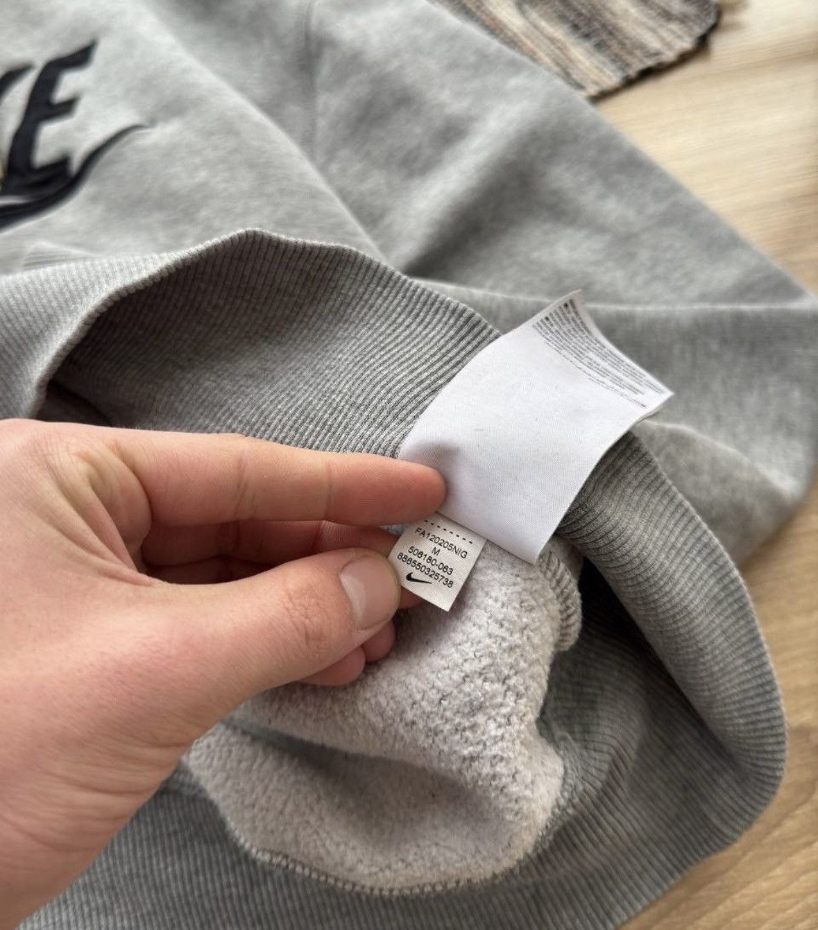 Nike × Vintage Vintage Nike Big logo Y2K Grey Hoodie Size US M / EU 48-50 / 2 - 10 Thumbnail
