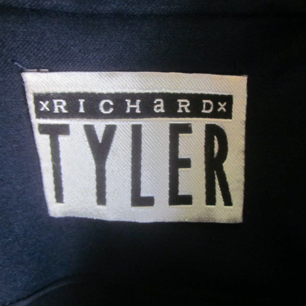 Richard Tyler Vintage Richard Tyler Blazer Size 6 Size M / US 6-8 / IT 42-44 - 2 Thumbnail