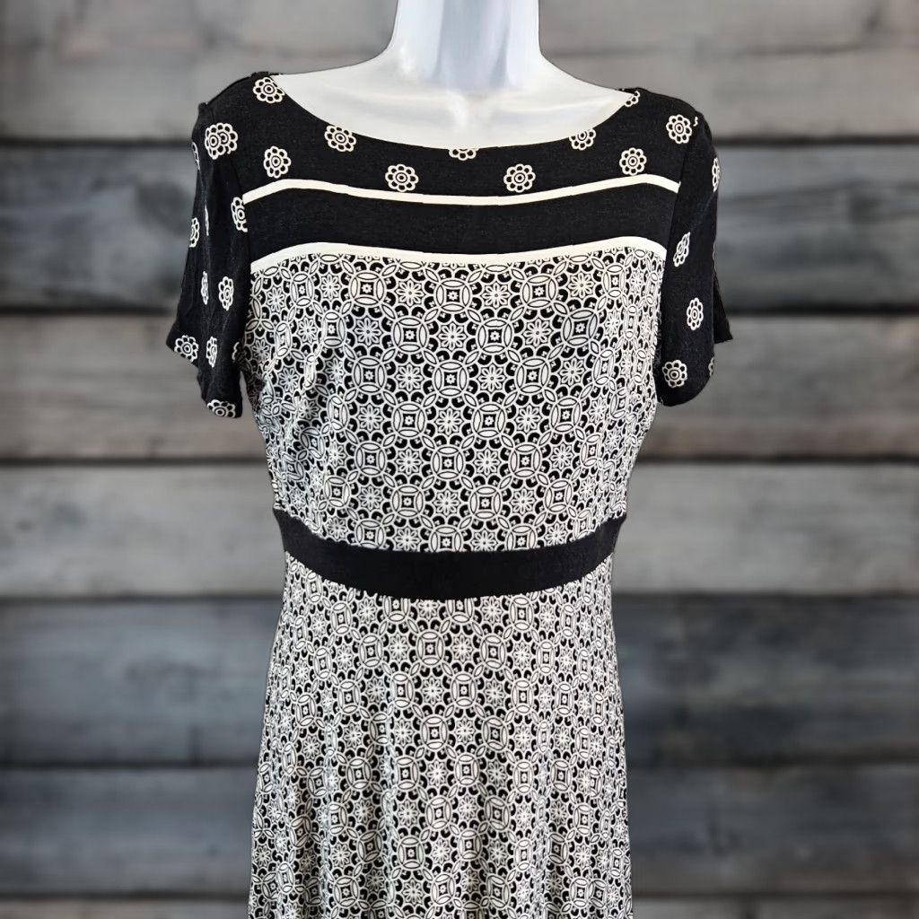 Loft LOFT Ann Taylor Womens Printed Dress Sleeve Short Black White A-Line  Rayon Size 4 | Grailed