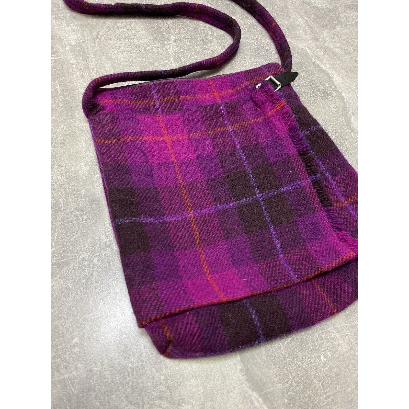 Harris Tweed × Vintage Harris Tweed Avant Garde Wool Vintage Pink Shoulders Bag Size ONE SIZE - 6 Thumbnail