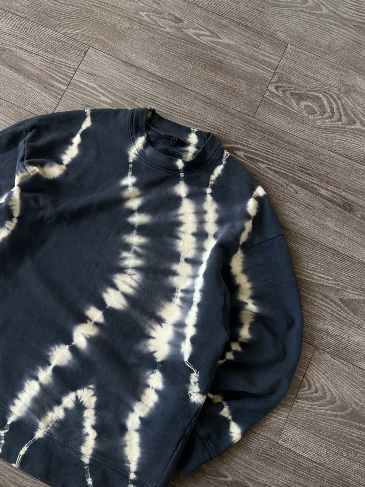 Cos × Other ‼️Cos Oversize Tie Die Monolite Pront Cotton Sweatshirt ‼️ Size US S / EU 44-46 / 1 - 7 Thumbnail