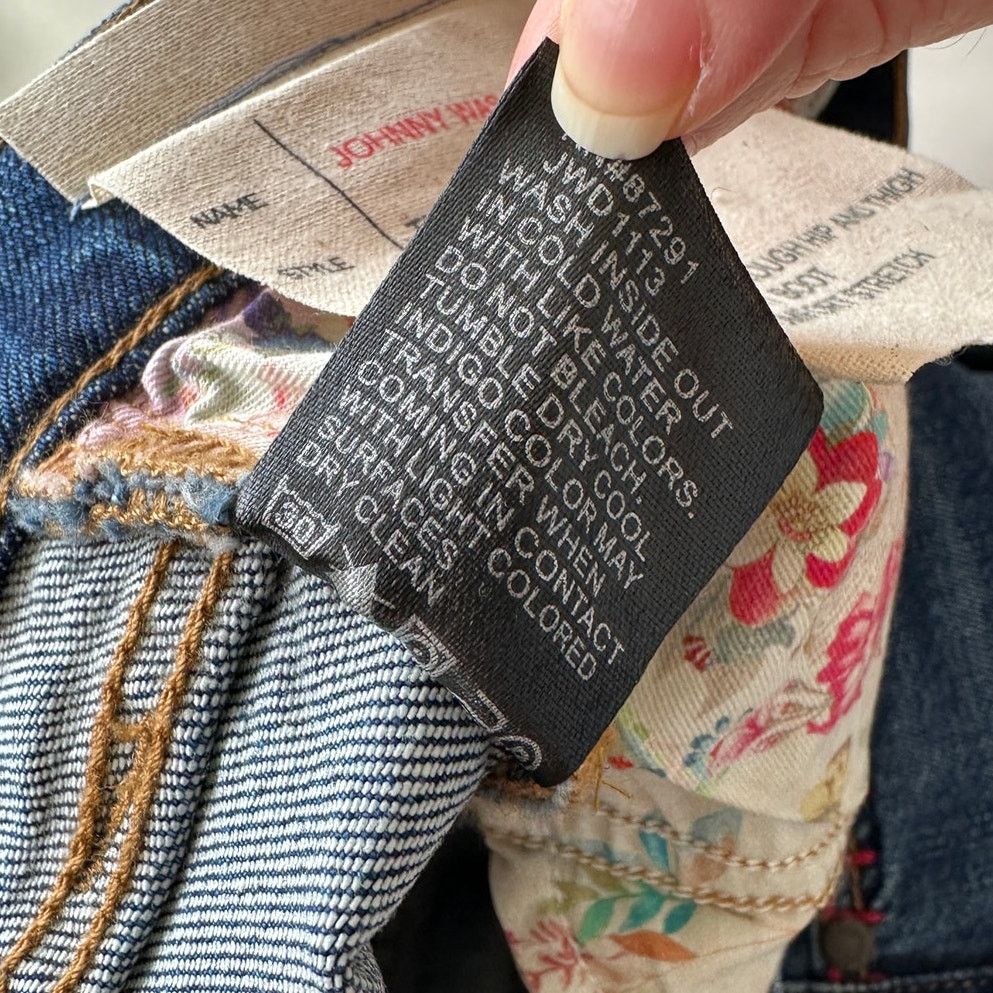 Johnny Was NWT Johnny Was Avery Cropped Baby Boot Mid Rise Slim Jean 32 Size 32" / US 10 / IT 46 - 15 Thumbnail