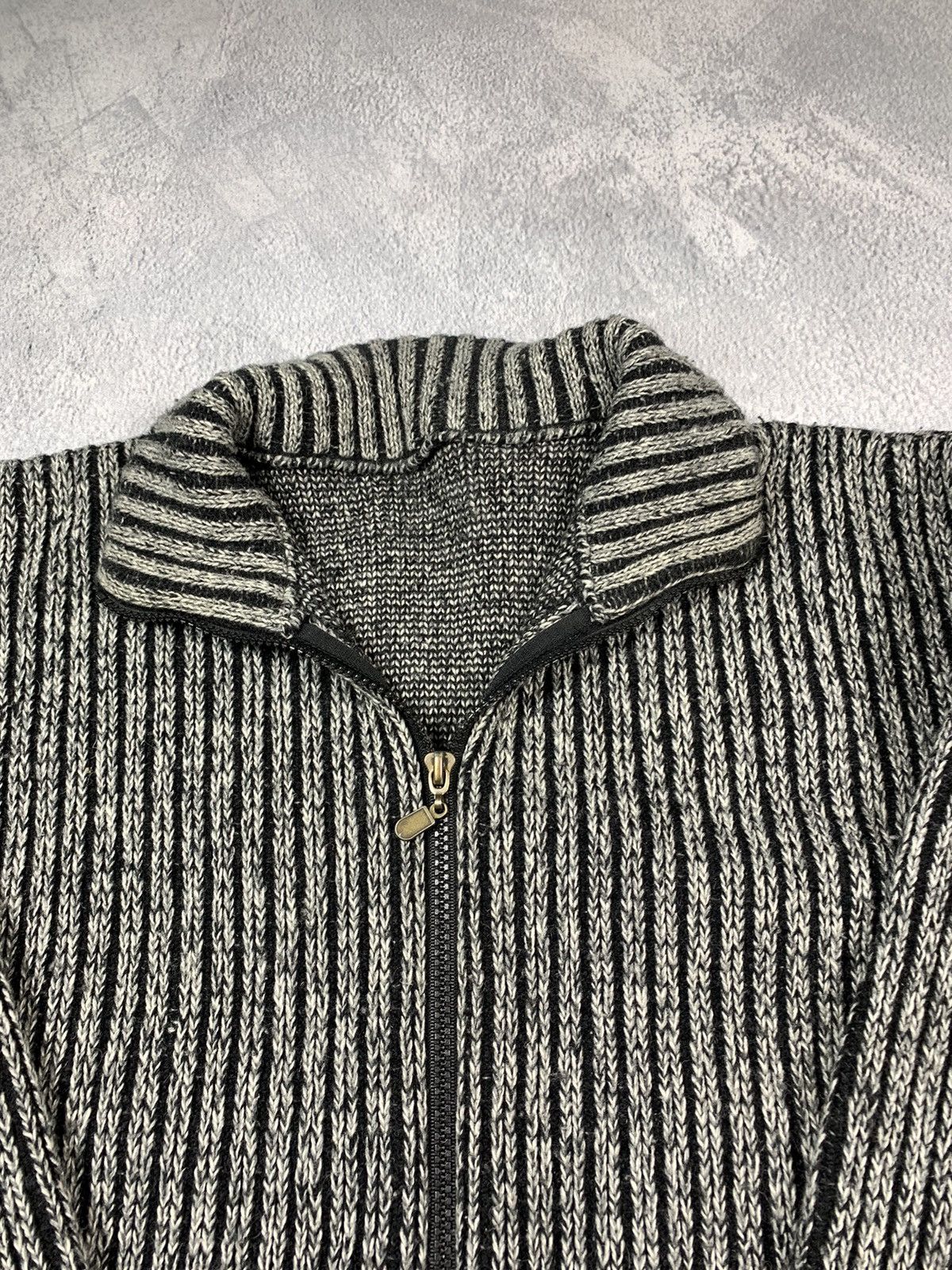 Japanese Brand × Vintage Vintage 90s ribbed zip up knit sweater old money size XL Size US XL / EU 56 / 4 - 4 Thumbnail