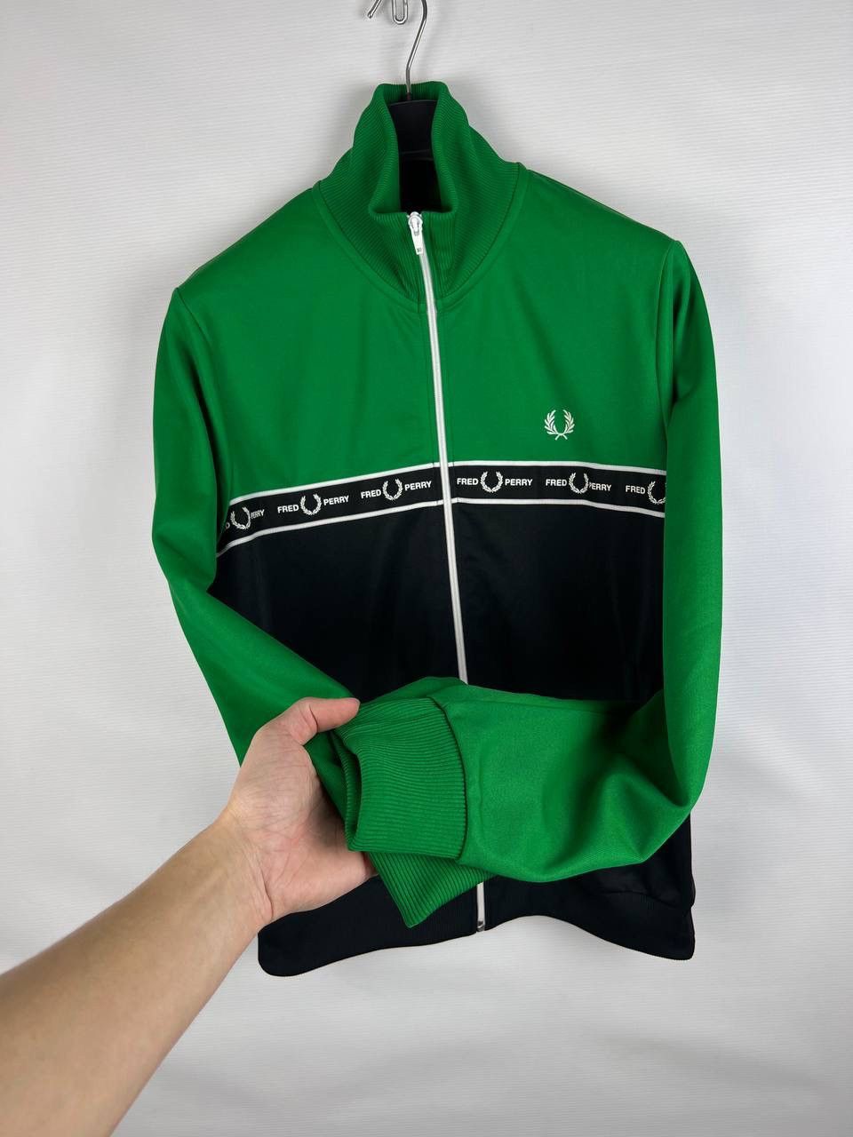 Fred Perry Fred Perry Taped chest track jacket size M Size US M / EU 48-50 / 2 - 2 Thumbnail