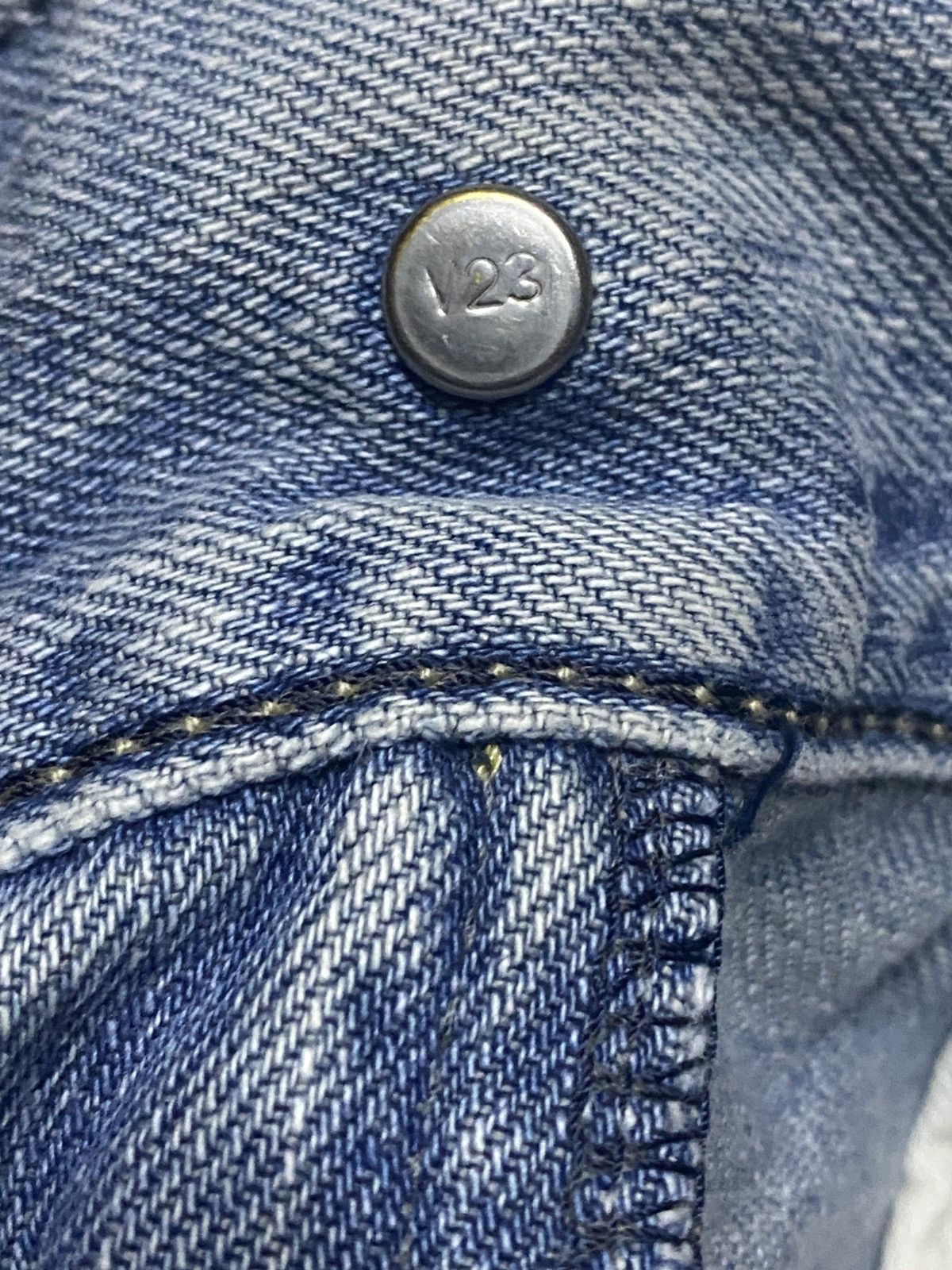 Levi's Vintage Levis 511 Faded Wash Slim Fit Distressed Jeans Size US 29 - 12 Thumbnail