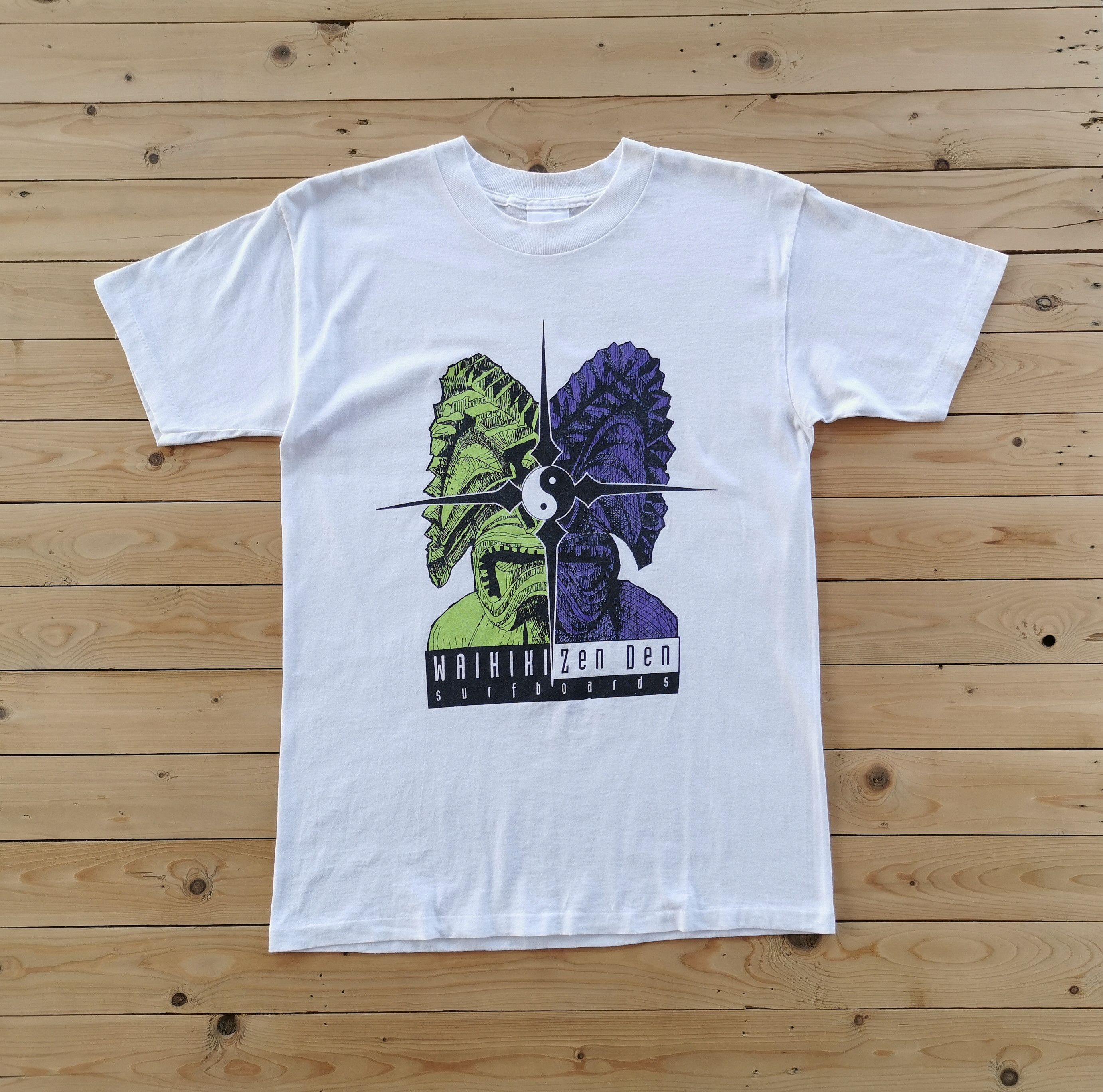 Vintage Vintage Yin Yang Waikiki Zen Den Surfboards Tshirt Size US M / EU 48-50 / 2 - 1 Thumbnail