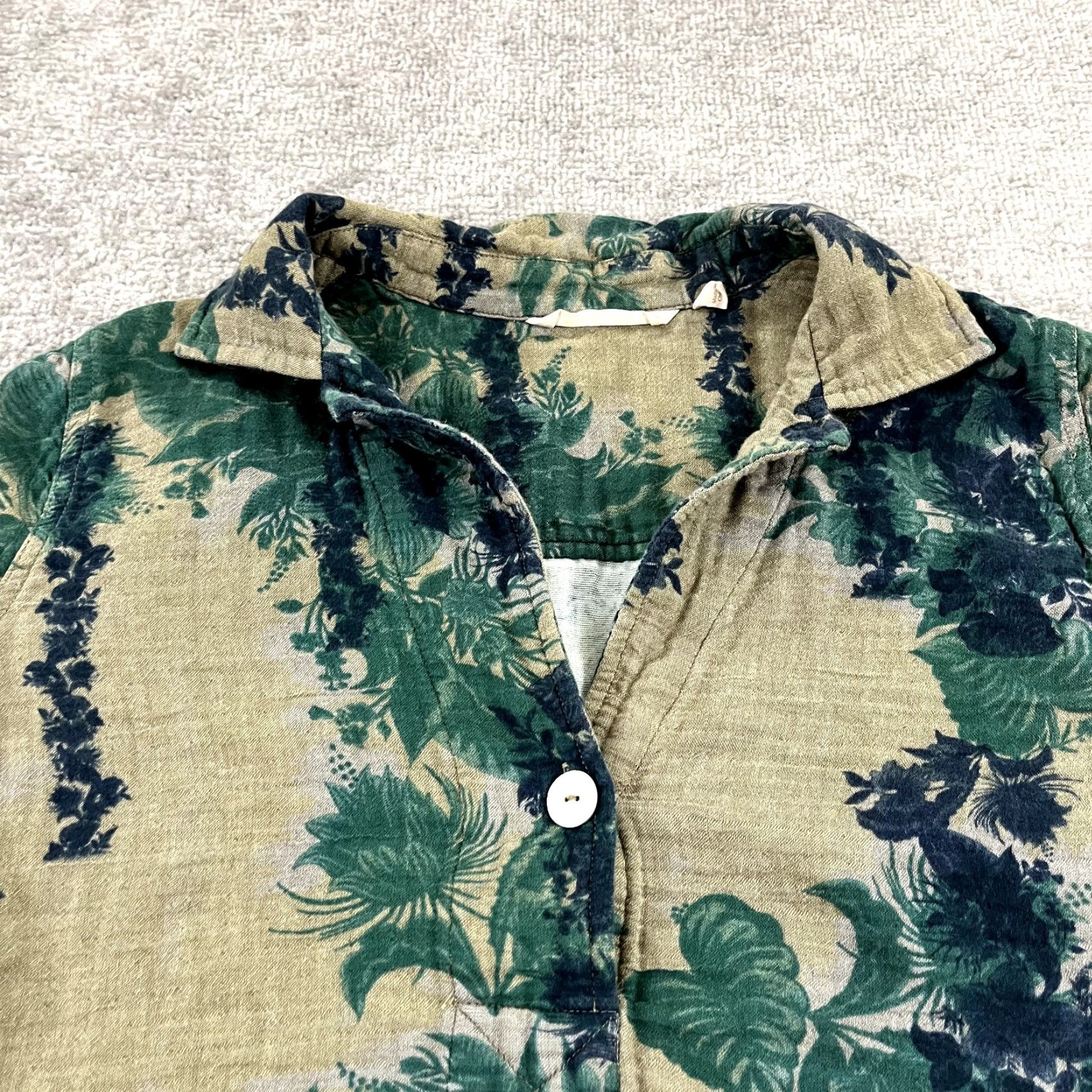 Soft Surroundings SOFT SURROUNDINGS Shirt Women Small Tunic Top Blouse Green Floral L/S Acid Wash Vintage No N/A Size S / US 4 / IT 40 - 2 Thumbnail
