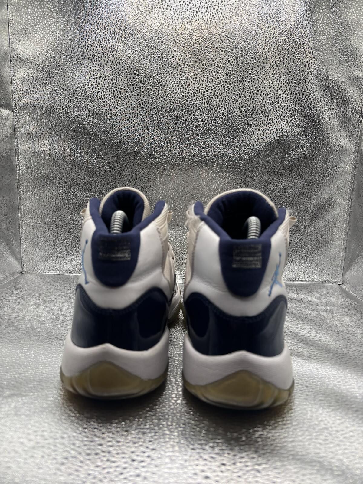 Jordan Brand Air Jordan 11 UNC win like 82 GS Size US 5.5 / EU 38 - 4 Thumbnail