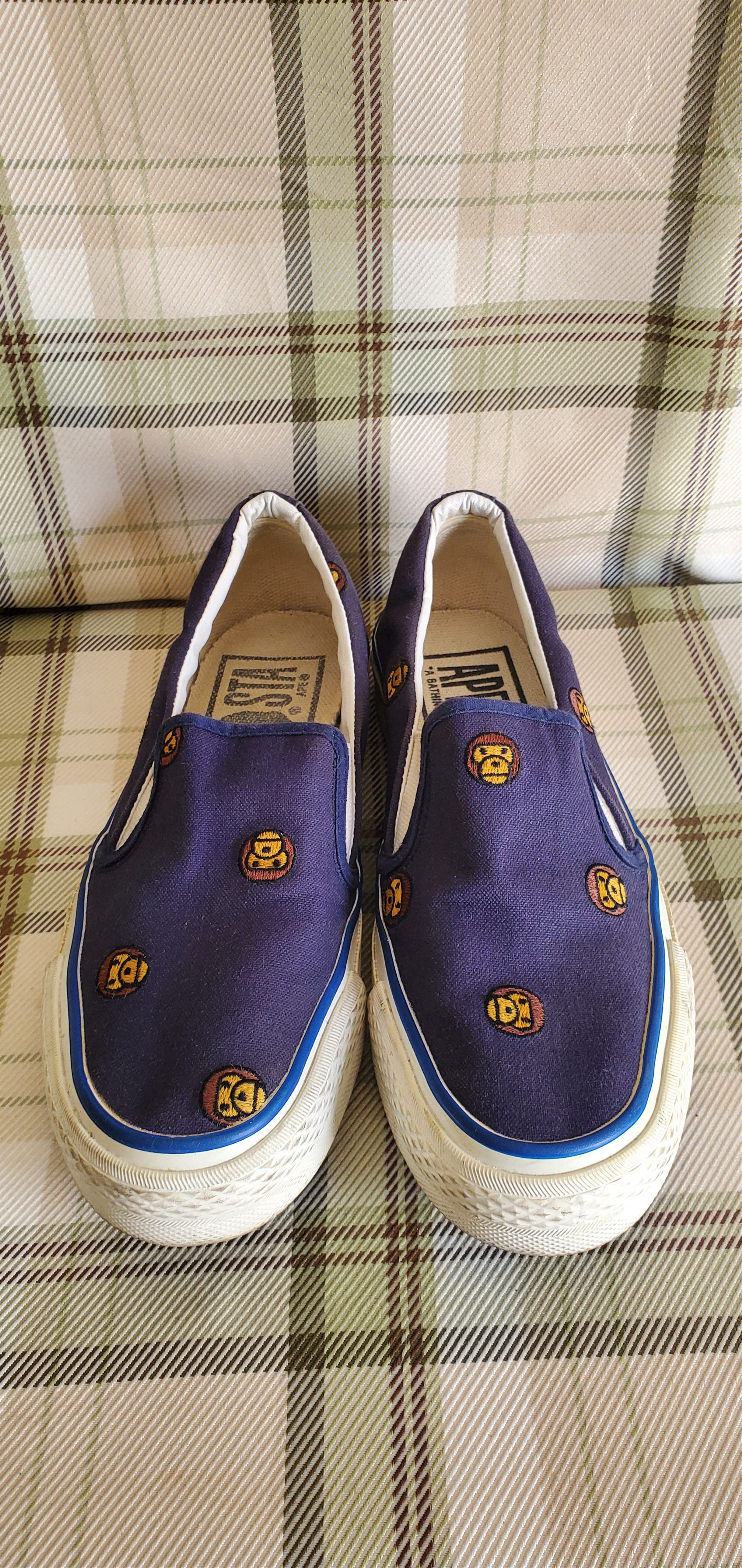 Bape Bape Blue Monkey Lo Top Sneakers Size US 5 / IT 35 - 2 Thumbnail