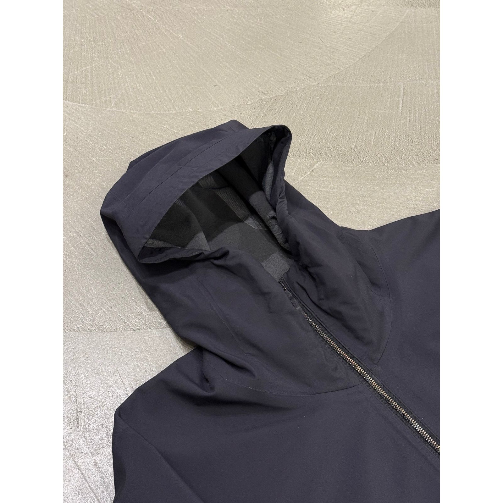 Arc'teryx Arc’teryx Veilance technical hooded waterproof coat Size US M / EU 48-50 / 2 - 2 Thumbnail