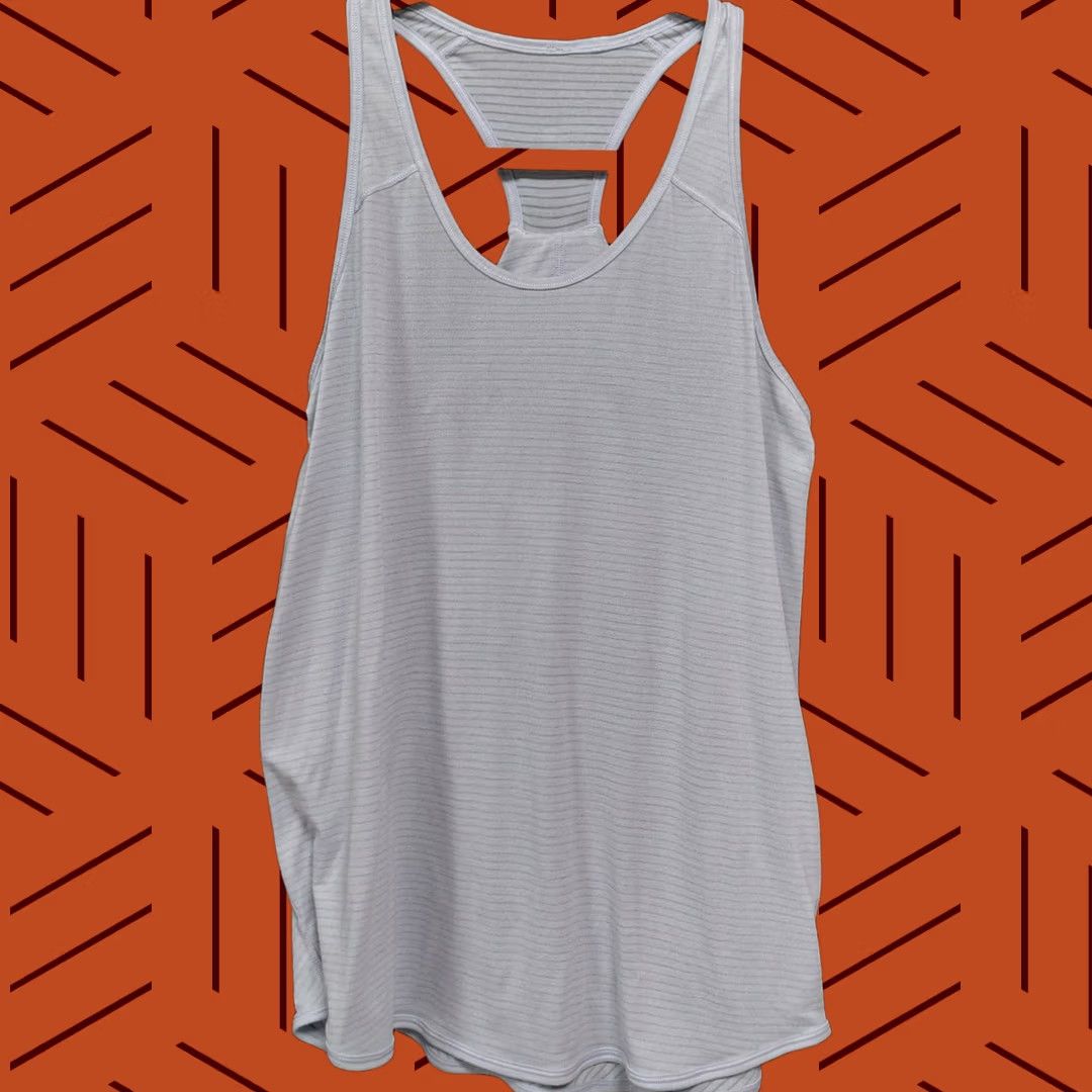 Lululemon Lululemon Top Womens 4 Gray Tip Racerback Tank Knit Sleeveless Women Size Size S / US 4 / IT 40 - 1 Thumbnail