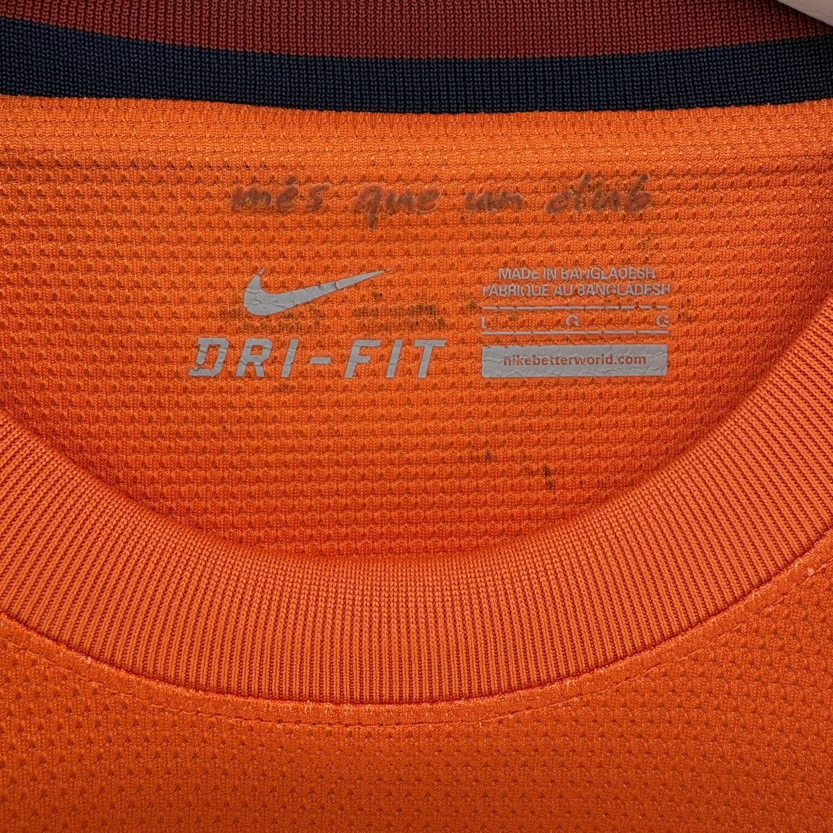 Nike × Vintage FC Barcelona 2012 2013 Away Nike Soccer Football Jersey Kit Size US L / EU 52-54 / 3 - 7 Thumbnail