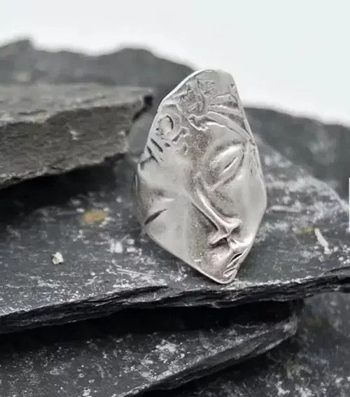 Handmade × Jewelry Abstract Face Ring Silver Modern Human Art Tribal Size ONE SIZE - 3 Thumbnail