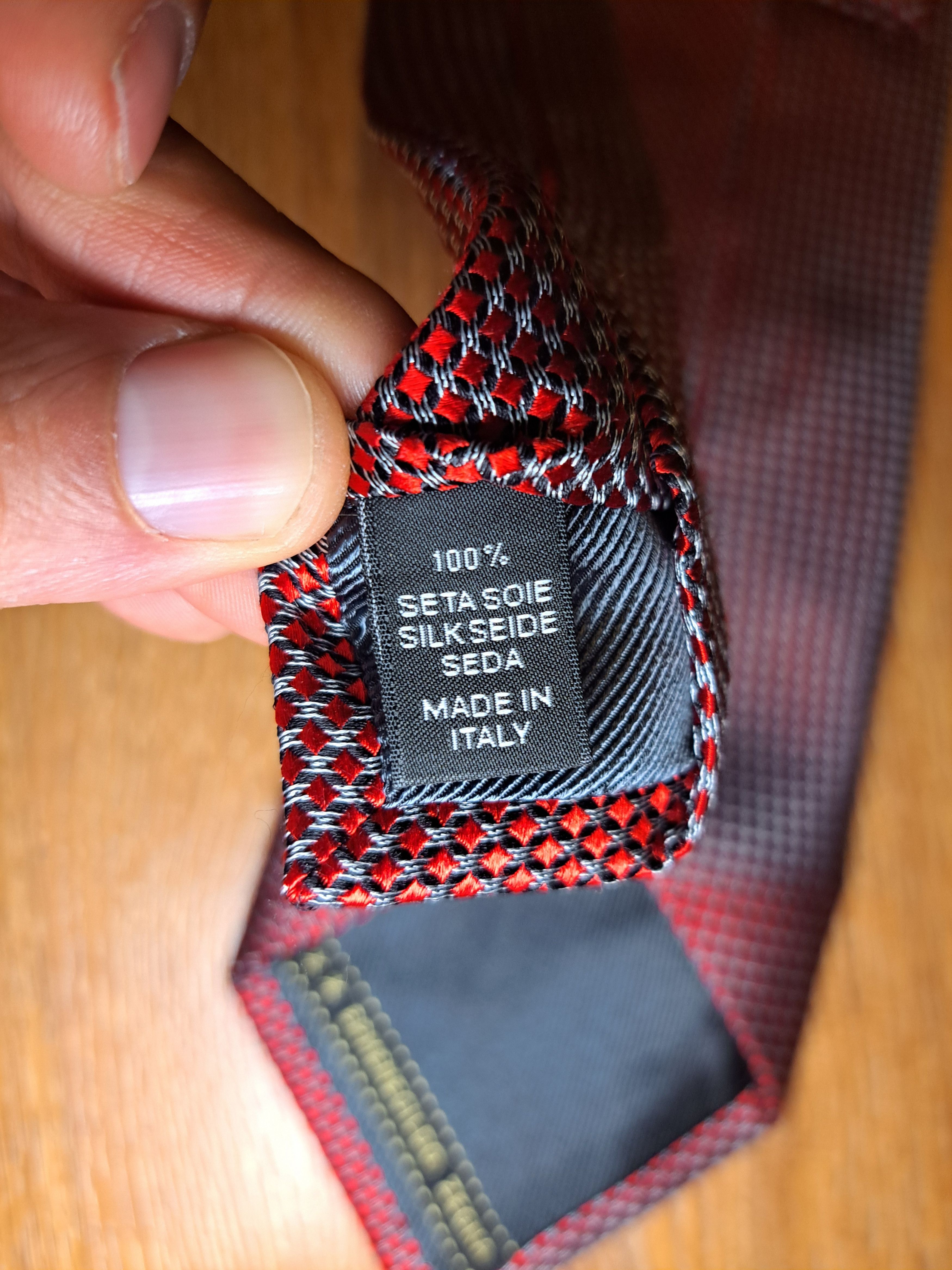 Ermenegildo Zegna Ermenegildo Zegna 100% Silk Tie Mens Red Geometric Necktie Size ONE SIZE - 3 Thumbnail