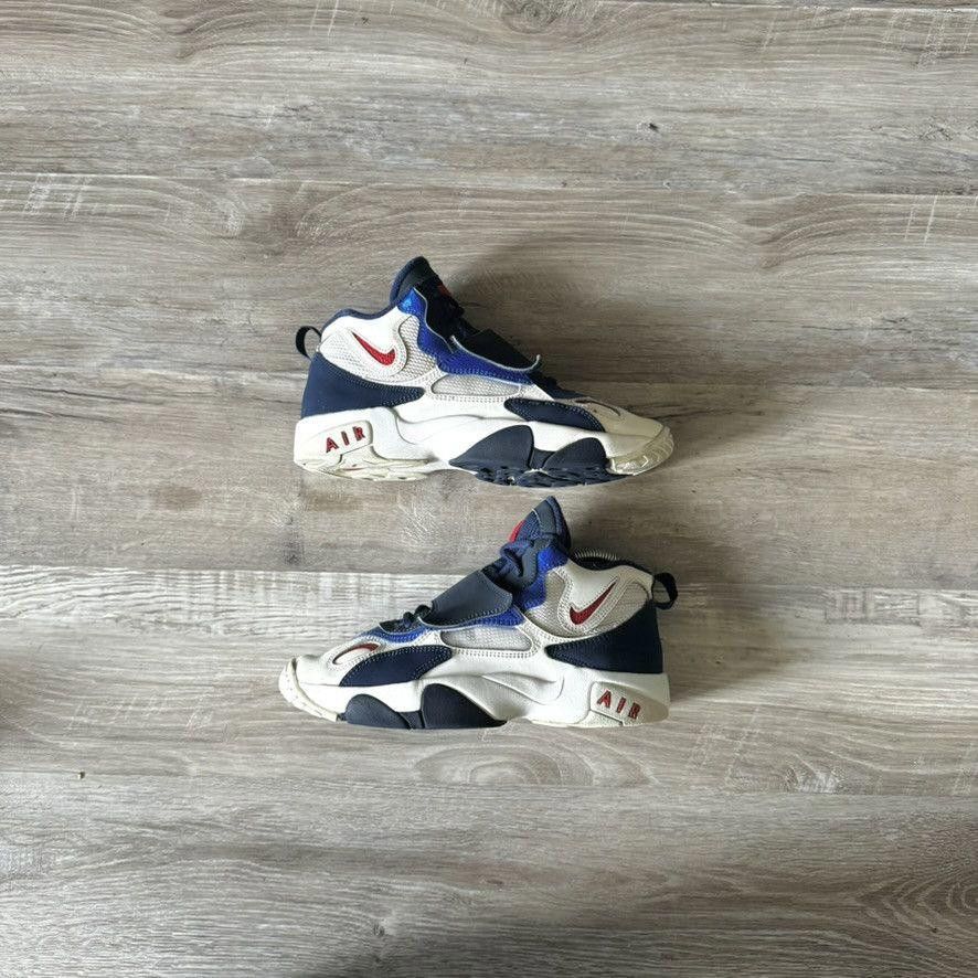 Nike NIKE • Air Max Speed Turf GS Void (7M) Size US 7 / EU 40 - 1 Thumbnail