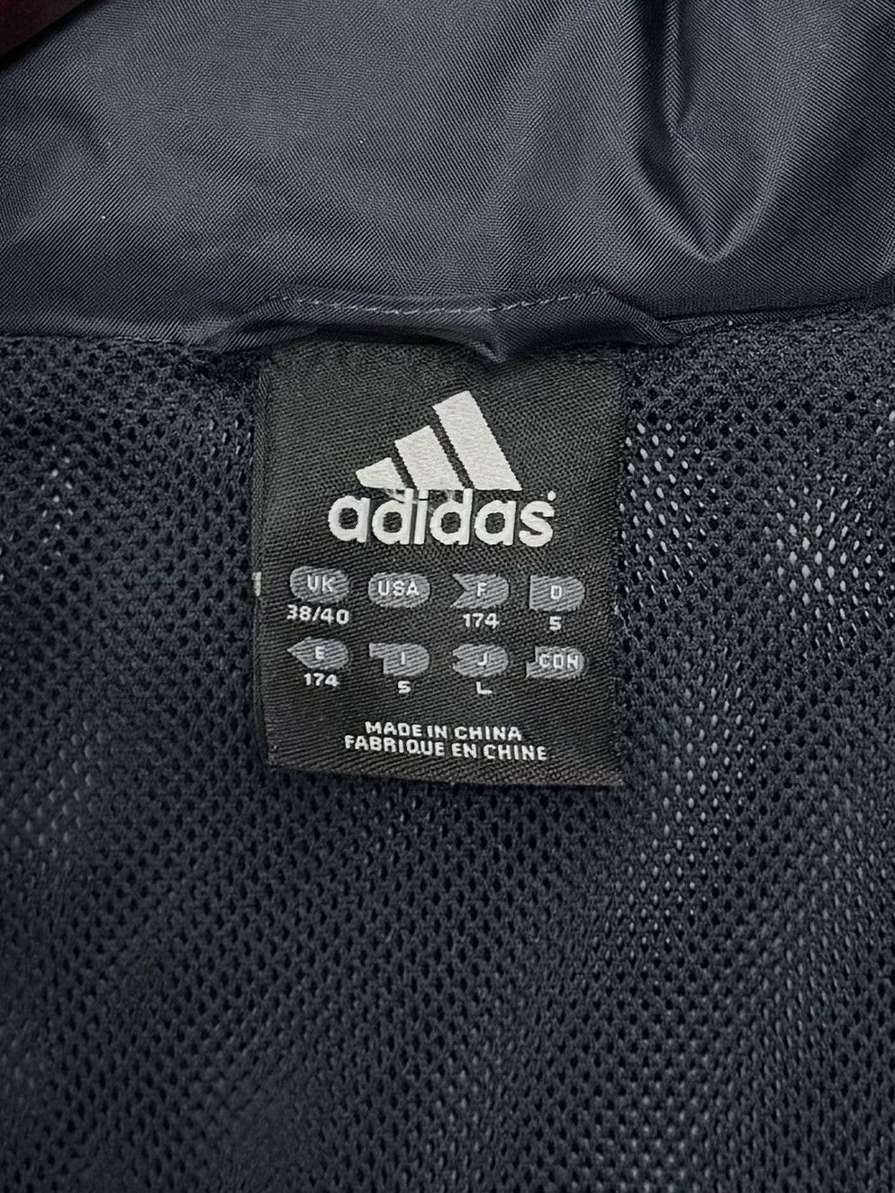 Adidas × Vintage Vintage 2004 Bayern Munich Adidas Football Rain Jacket Size US L / EU 52-54 / 3 - 5 Thumbnail