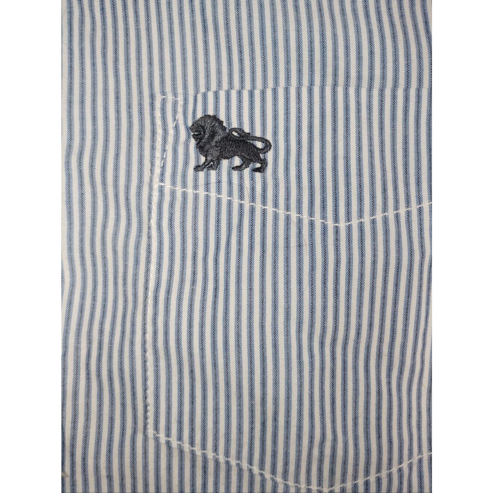 Old Navy Old Navy Boys Light Blue and White Pinstripe Button-Up Shirt Size L / US 10 / IT 46 - 3 Thumbnail