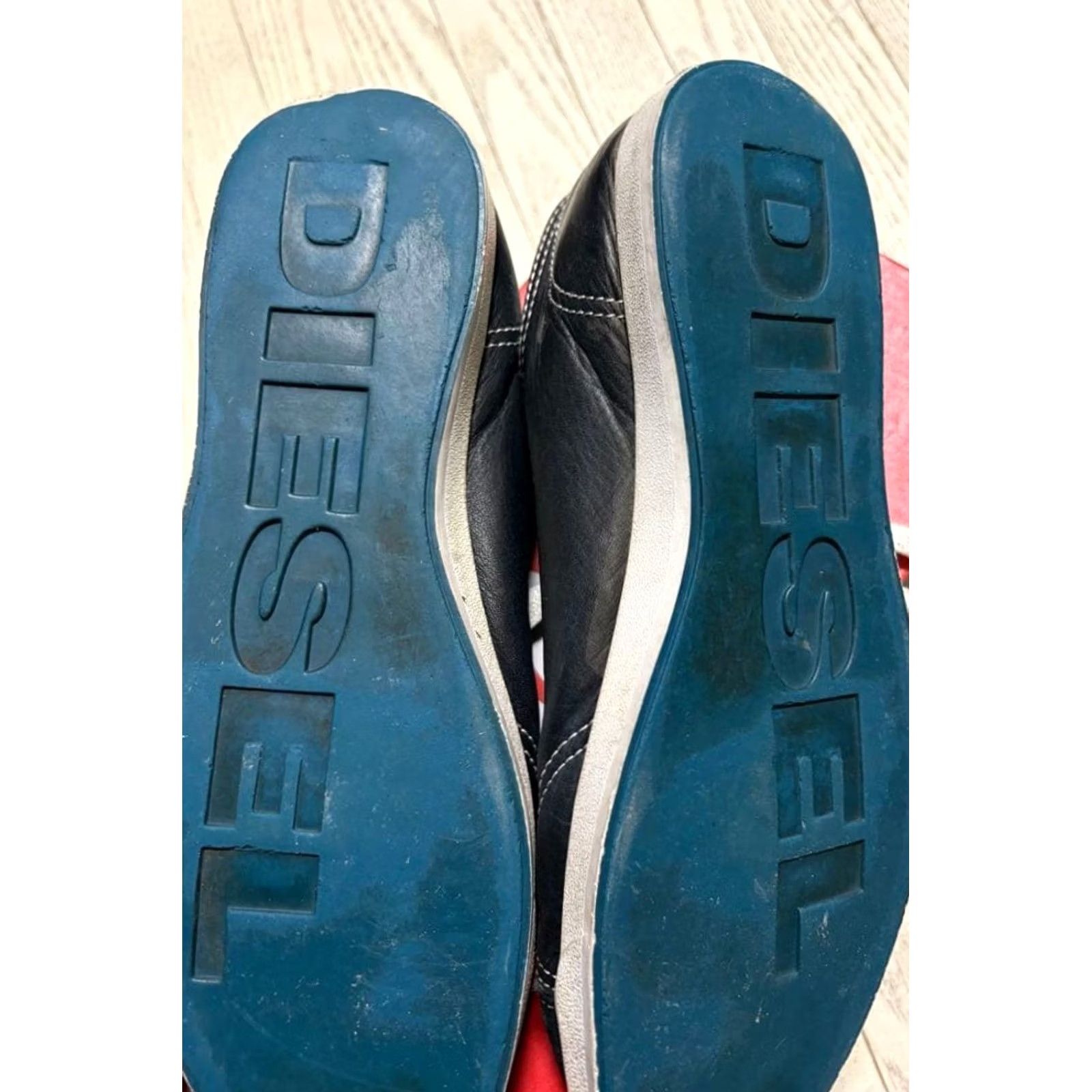 Diesel VINTAGE Diesel Men 10.0US Black Leather Sneakers Luxury Casual Stylish Durable 90s 00s Size US 10 / EU 43 - 4 Thumbnail