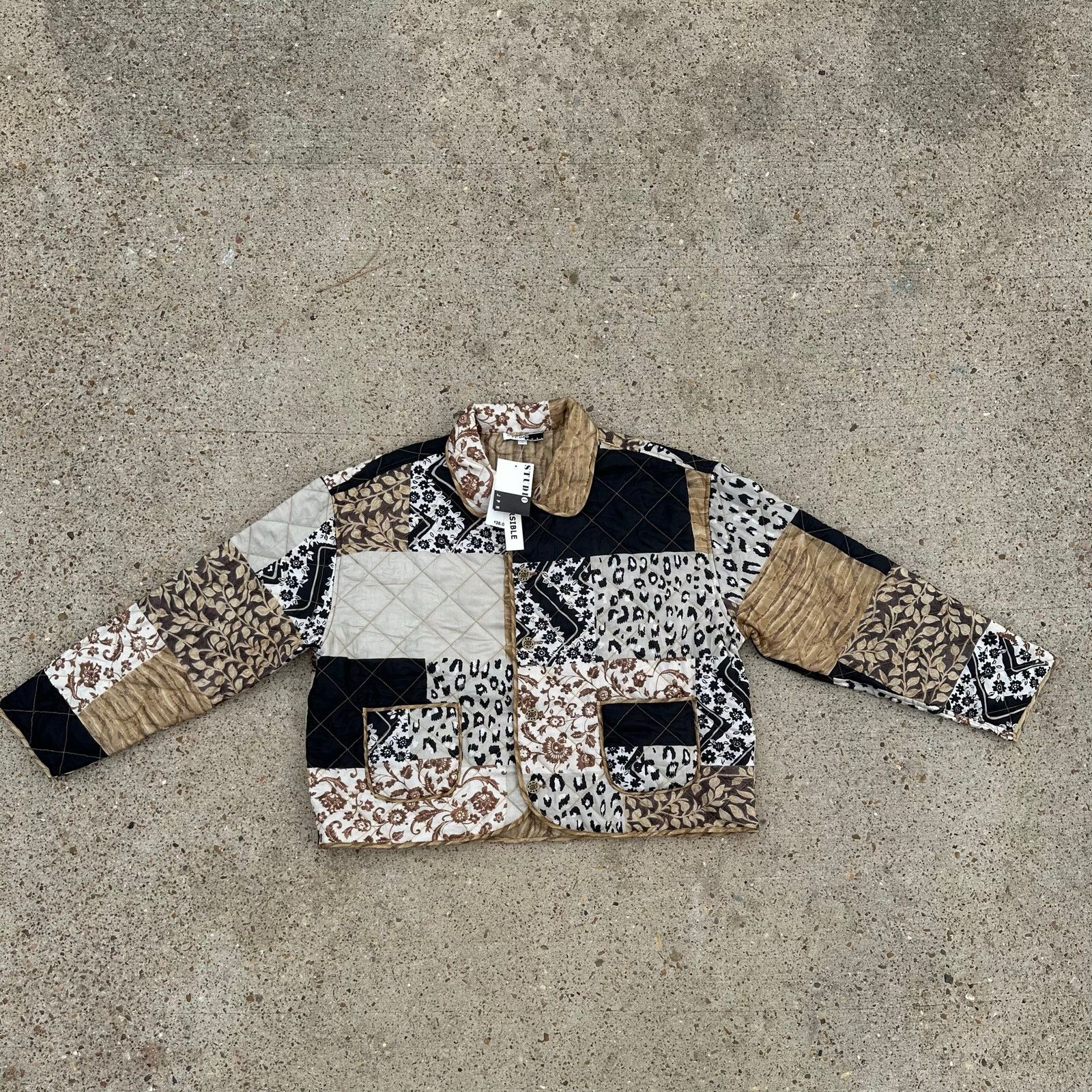 Billie Eilish VINTAGE LADIES SOFT BUTTON JACKET STUDIO JPR (LARGE) Size L / US 10 / IT 46 - 1 Thumbnail
