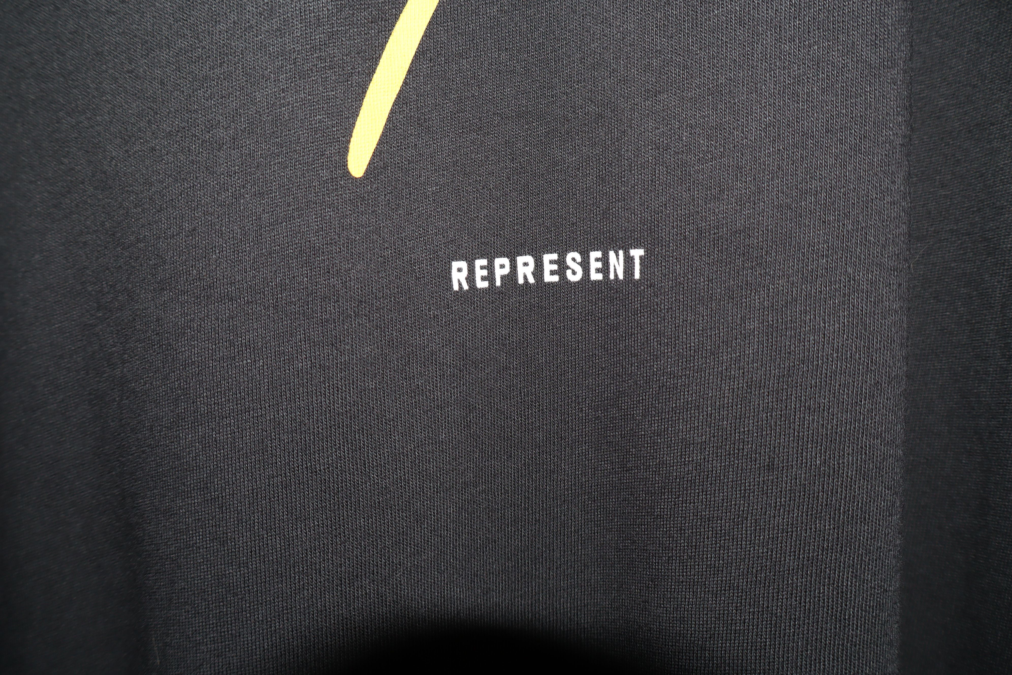 Represent Clo. Enduring spirit t-shirt brand new, size L Size US L / EU 52-54 / 3 - 10 Thumbnail