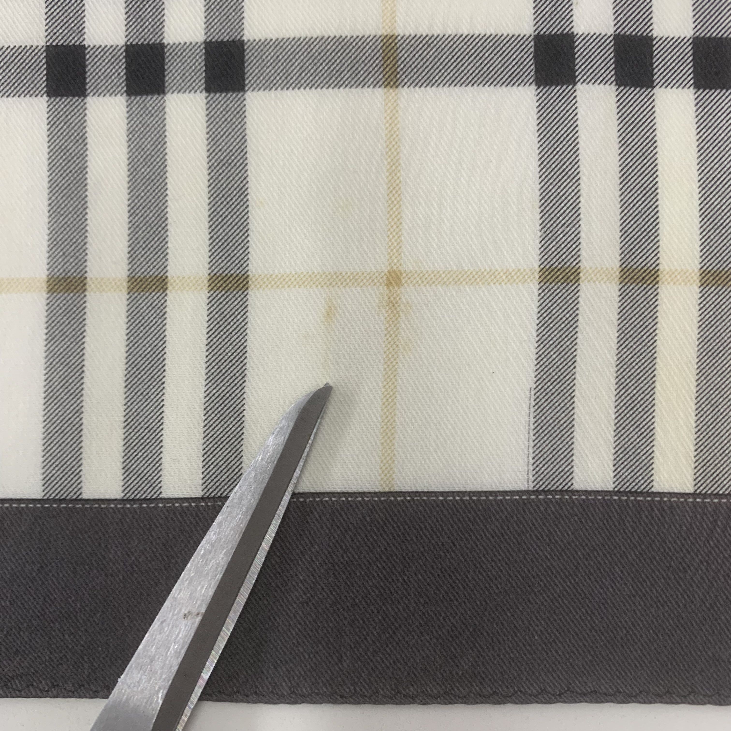 Burberry Burberry Handkerchief Bandana Neckerchief Pocket Square Size ONE SIZE - 6 Thumbnail