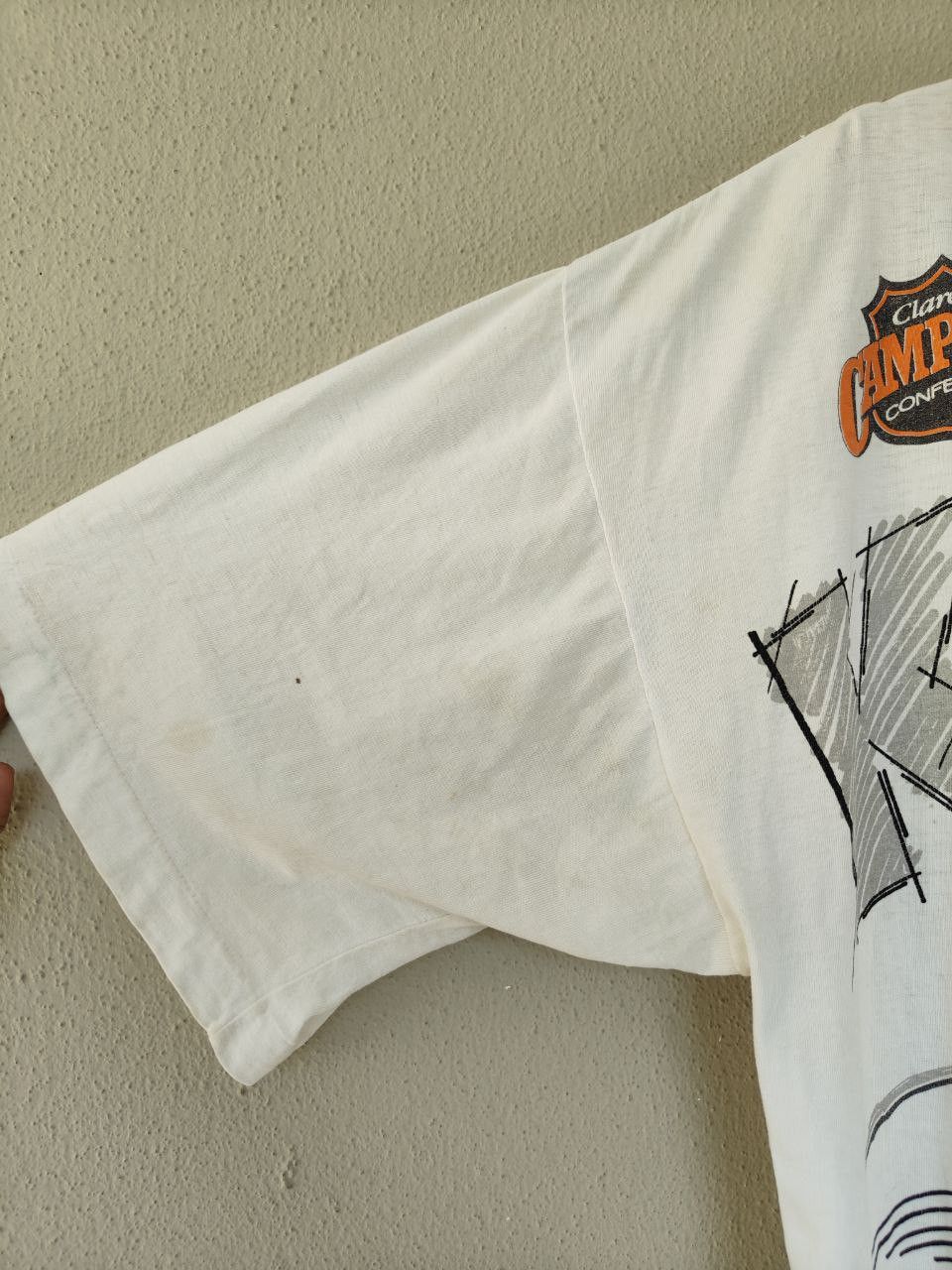 NHL TRASHED 1992 Vtg Overprint NHL La Kings worn T Size US XL / EU 56 / 4 - 15 Thumbnail