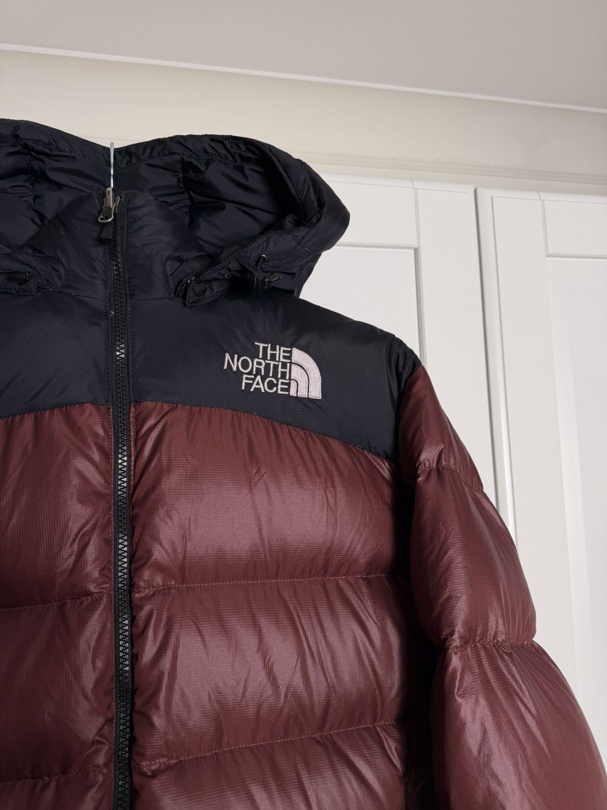 The North Face The North Face Jacket Cherry Chocolate – Size M Nuptse Size US M / EU 48-50 / 2 - 7 Thumbnail