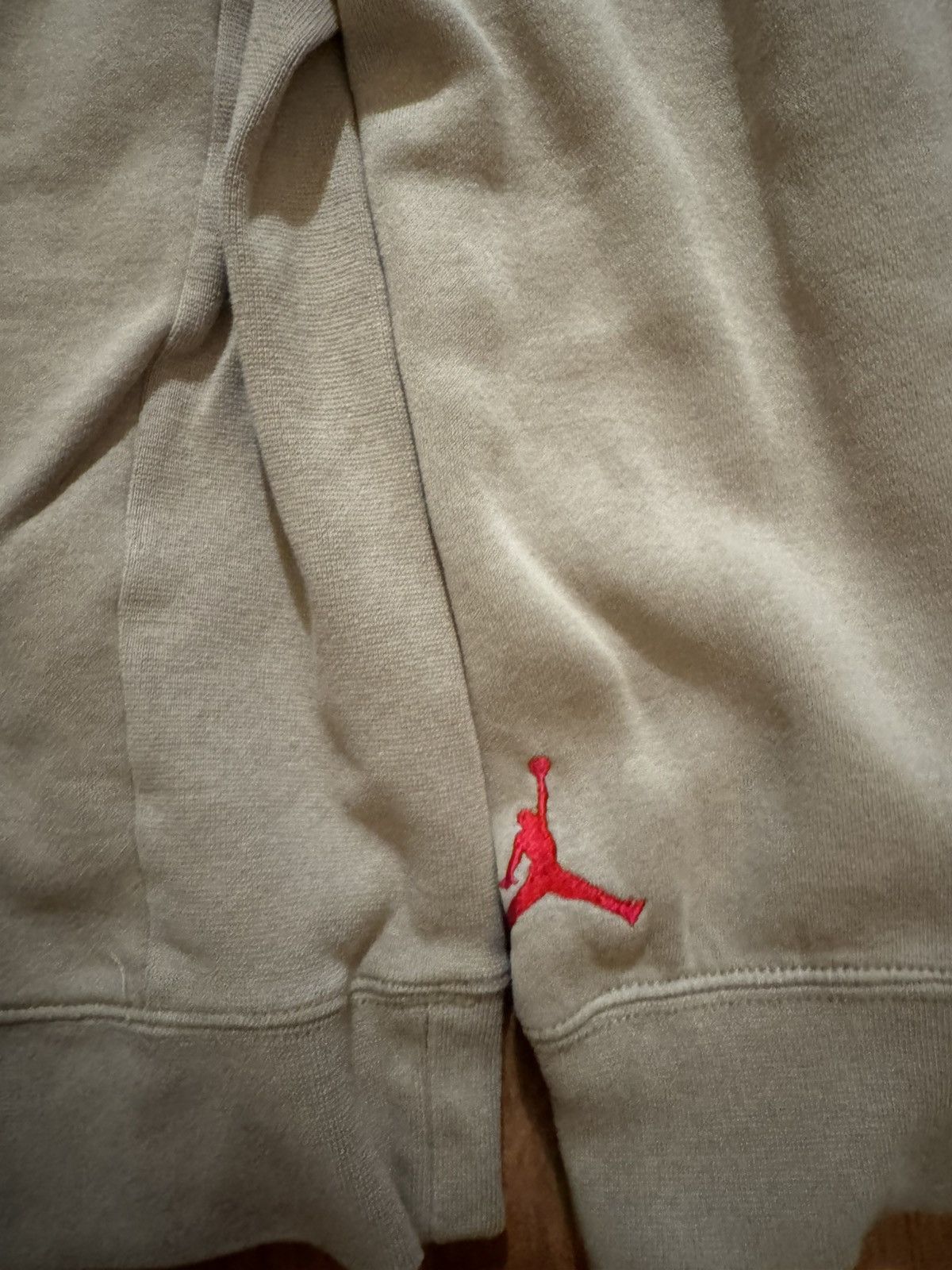 Jordan Brand × Travis Scott Travis Scott Cactus Jack x Jordan Nike Hoodie Tan Size XL Size US XL / EU 56 / 4 - 3 Thumbnail