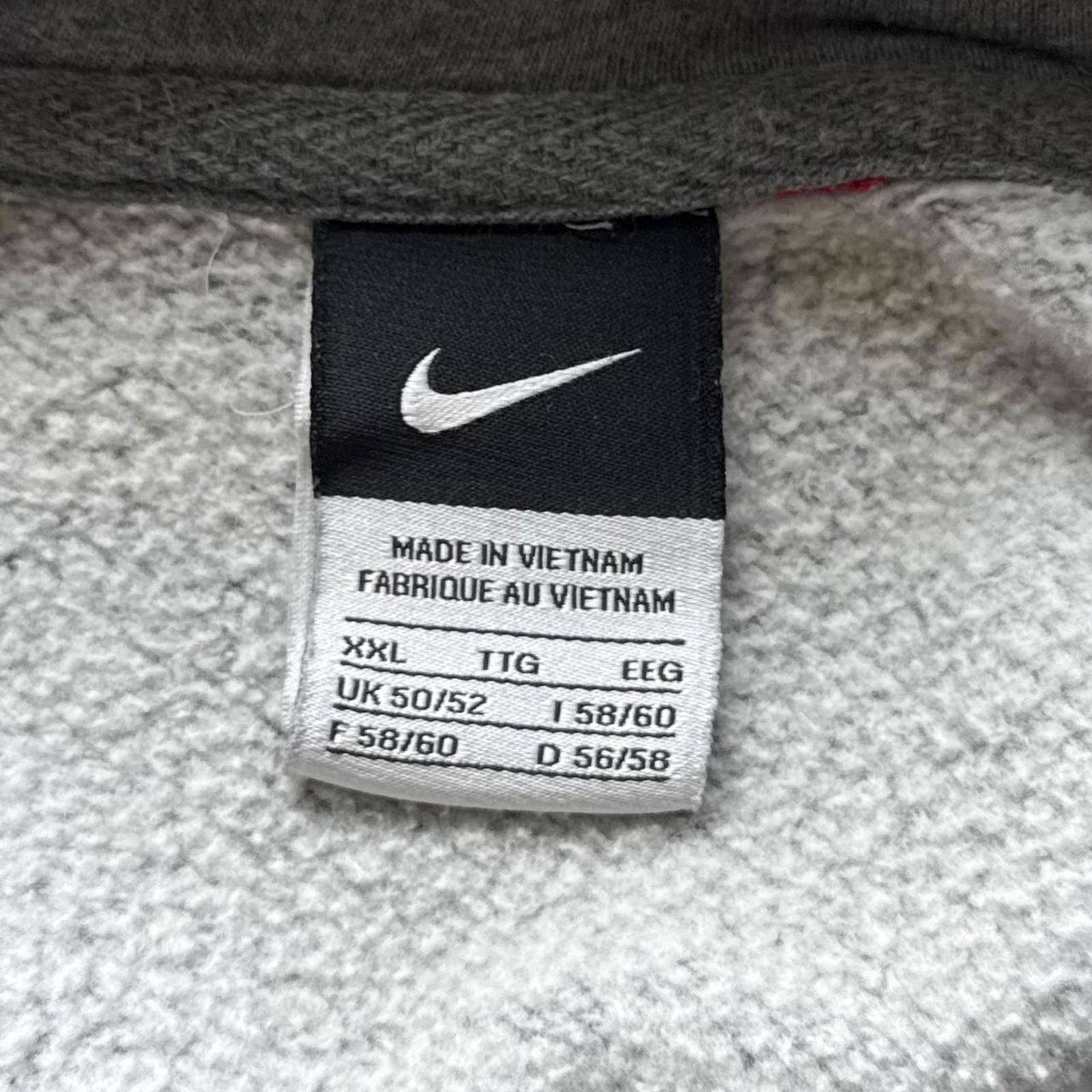 Nike Nike Grey & Red Center Swoosh Y2k Hoodie & Embroidered Dog Size US XXL / EU 58 / 5 - 5 Thumbnail