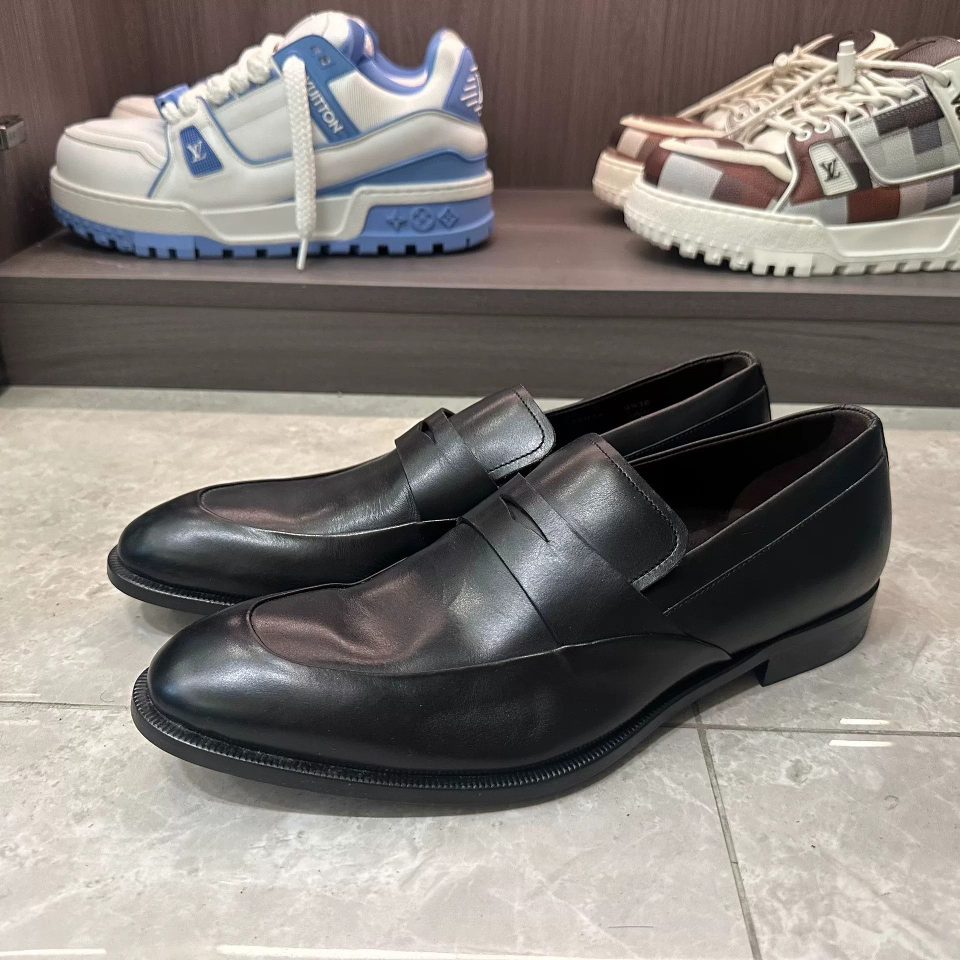 Ermenegildo Zegna Ermenegildo Zegna Lowtop Sneakers 9 Men Size US 9 / EU 42 - 1 Thumbnail