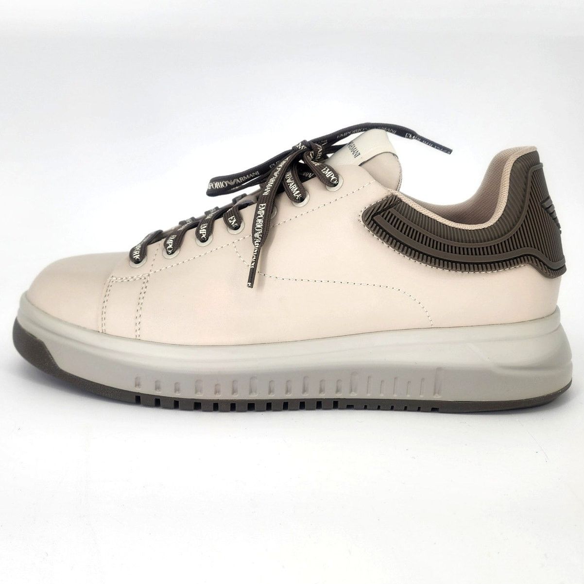 Emporio Armani Emporio Armani Beige Leather Low-Top Sneakers 41 Size US 8 / EU 41 - 7 Thumbnail
