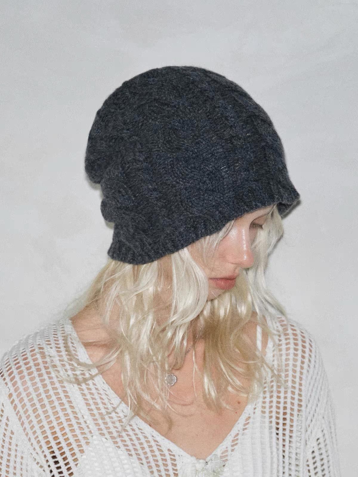 Japanese Brand Minimalist Retro Wool Unisex No Cuff Knit Beanie Hat Grey Size ONE SIZE - 2 Thumbnail