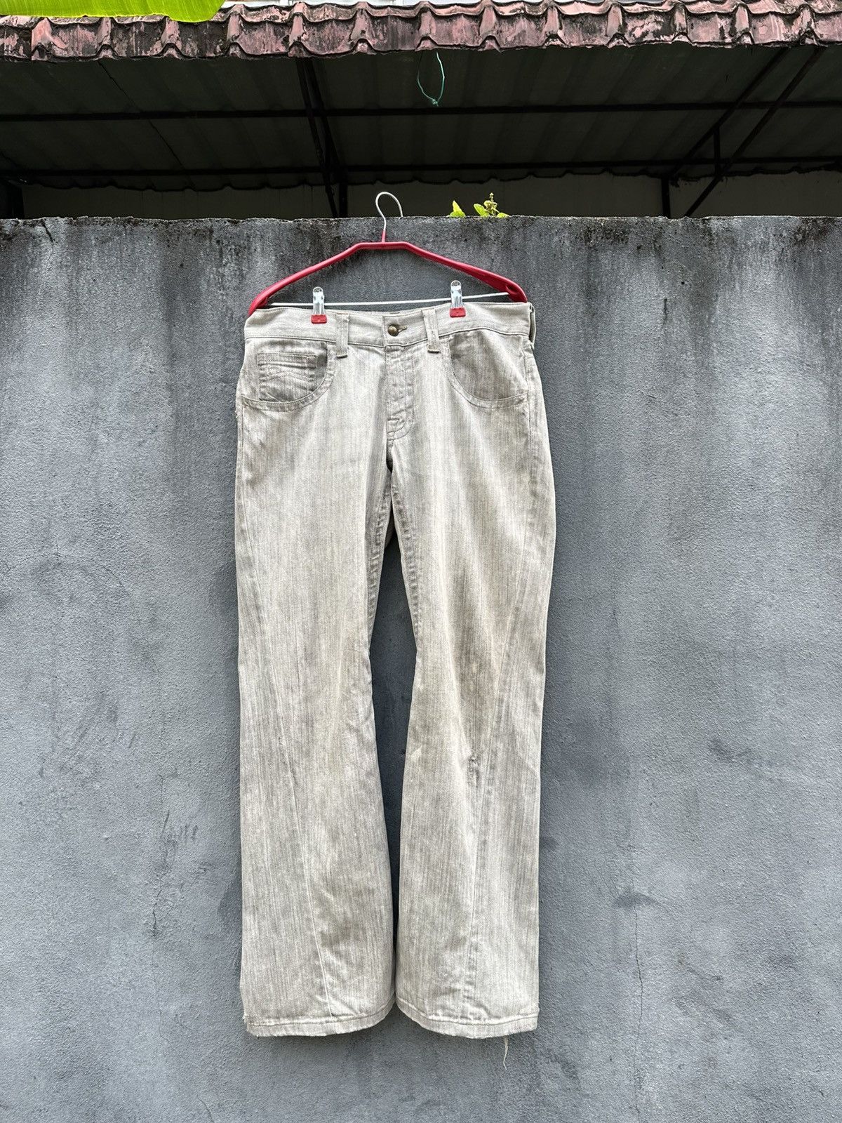 Emporio Armani 👹Vintage THRASHED Emporio Armani Baggy Flare Jeans Size US 33 - 4 Thumbnail
