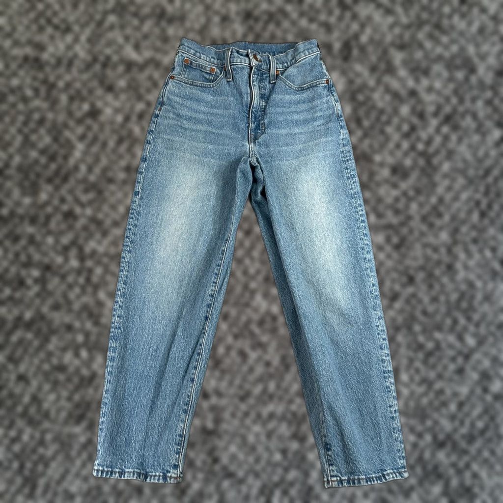 Madewell Madewell Jeans Women's 25 Blue Denim Balloon High Waisted Preppy Retro Jeans Womens 25 Blue Denim Balloon High Waisted Preppy Retro Bag Size 42" / US 20 - 1 Thumbnail